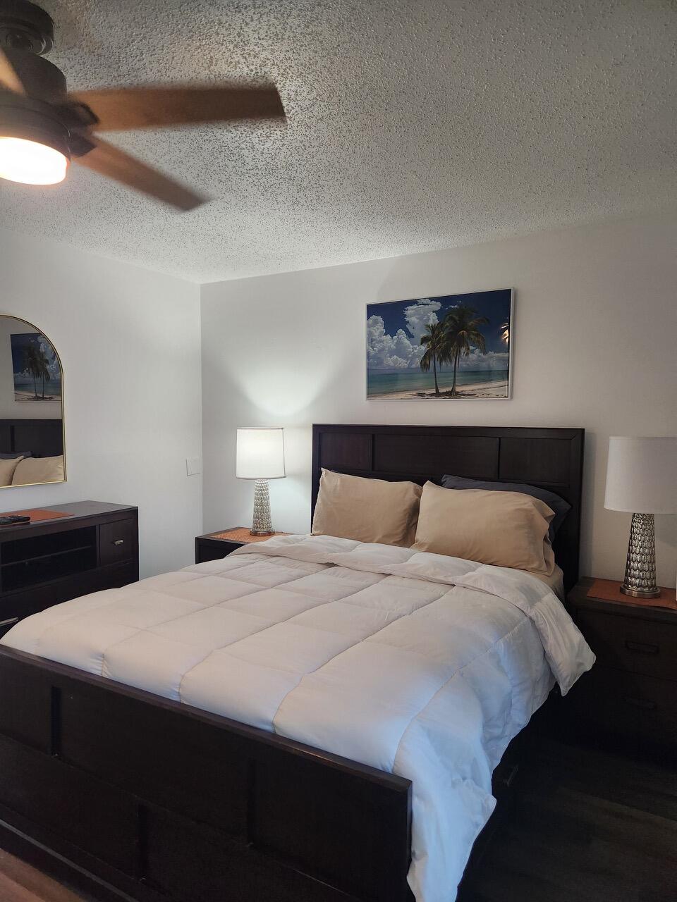 WESTBURY E CONDO - Residential