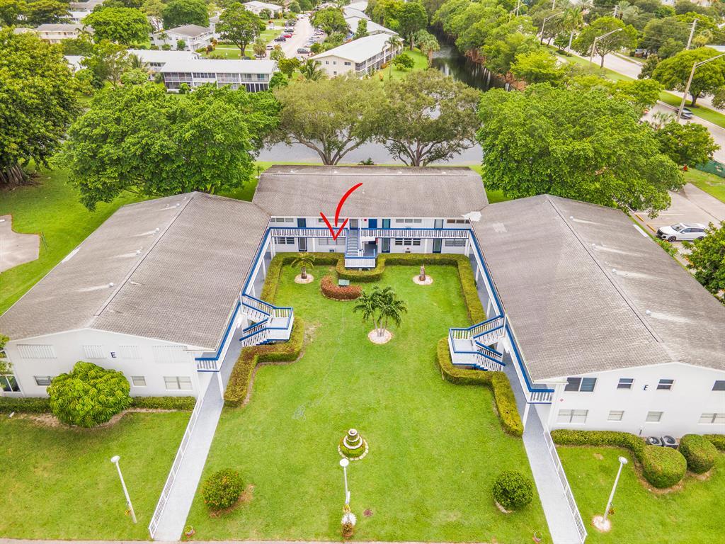 WESTBURY E CONDO - Residential