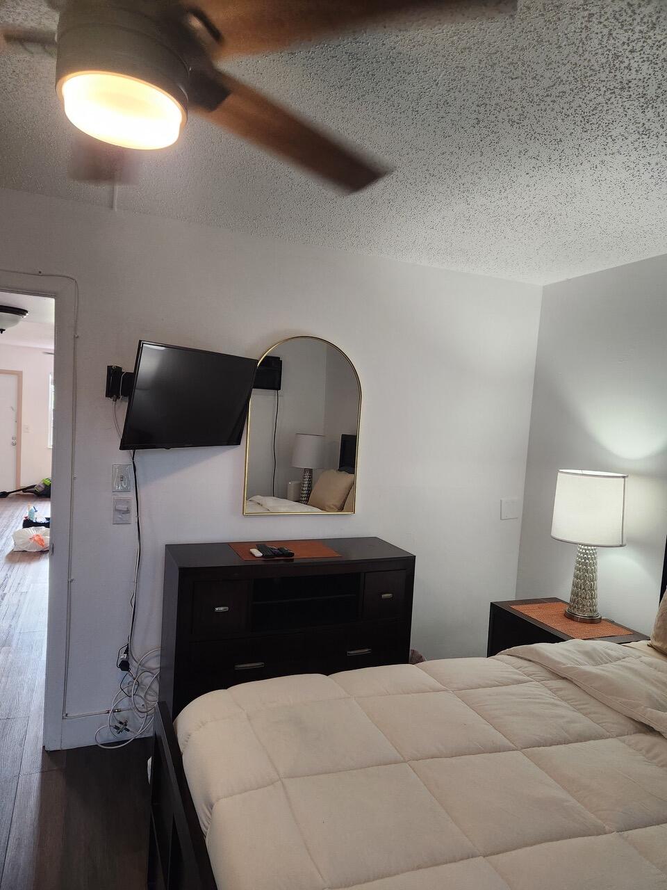 WESTBURY E CONDO - Residential
