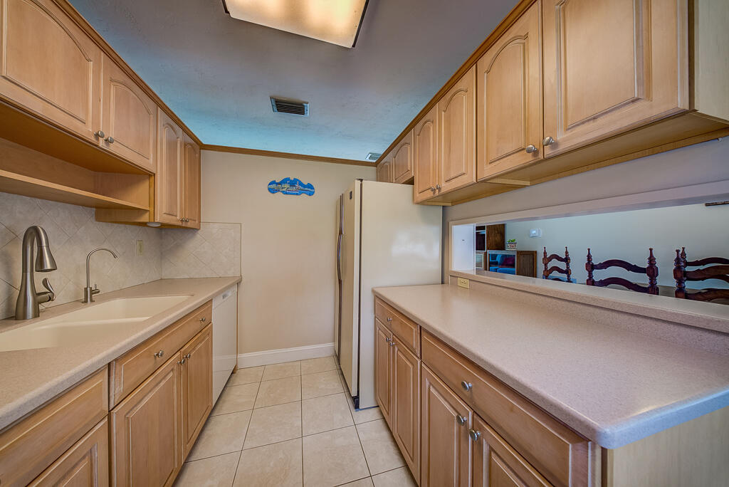 NORTH PALM BEACH VILLAGE OF 1 - Residential