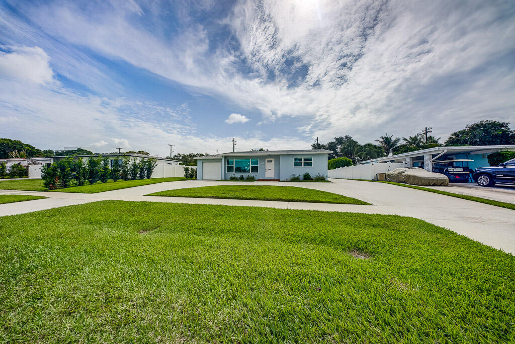 NORTH PALM BEACH VILLAGE OF 1 - Residential