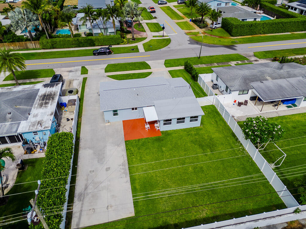 NORTH PALM BEACH VILLAGE OF 1 - Residential