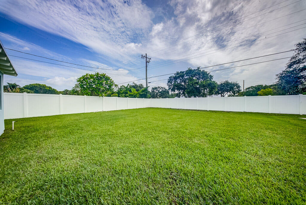 NORTH PALM BEACH VILLAGE OF 1 - Residential
