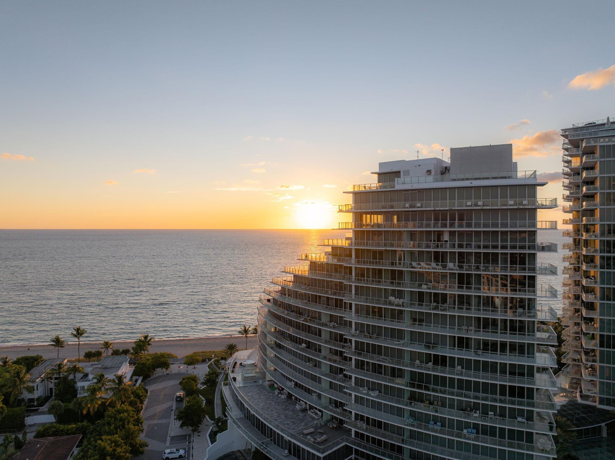 AUBERGE BEACH RESIDENCES - Residential