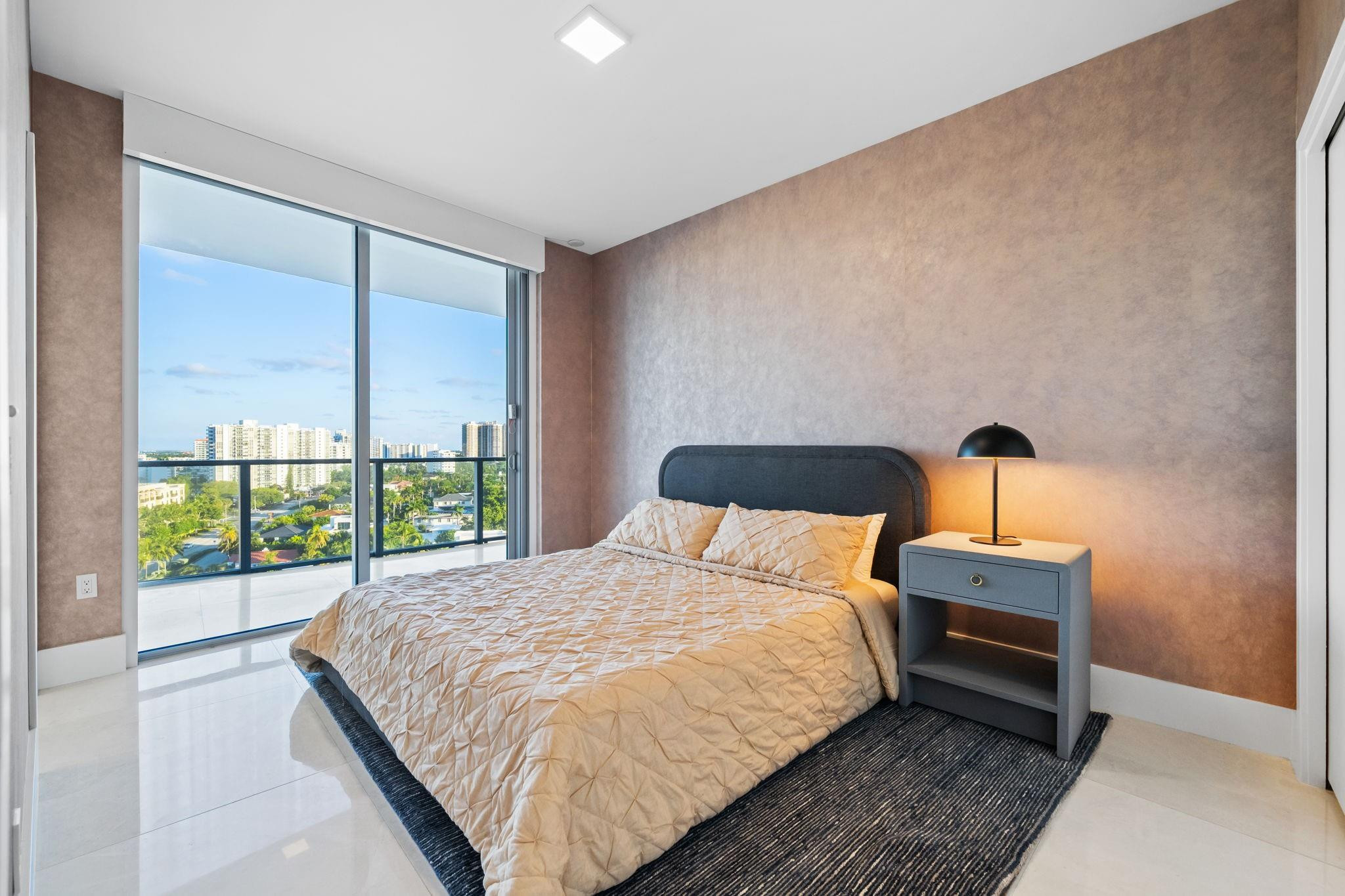 AUBERGE BEACH RESIDENCES - Residential