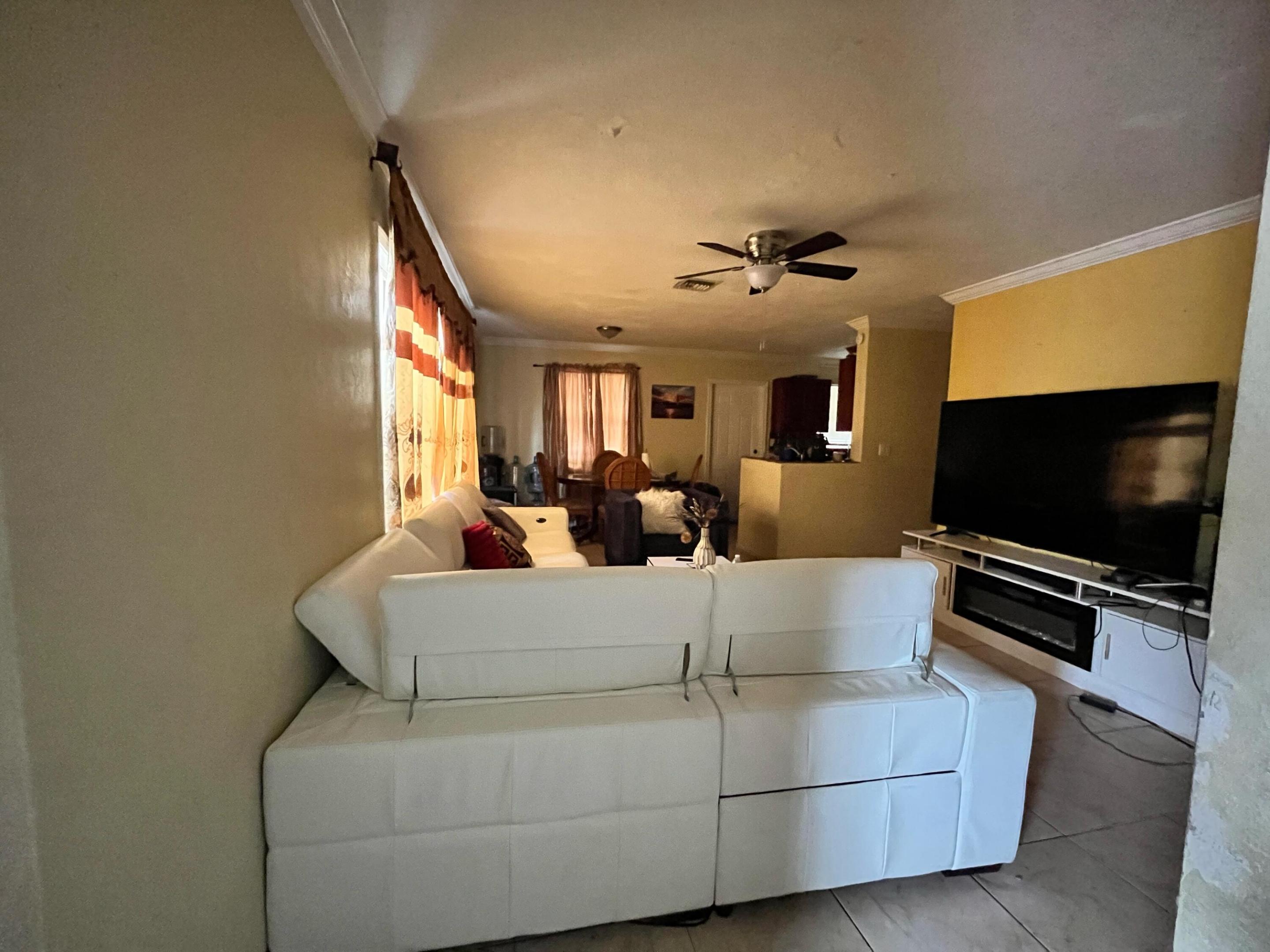 POMPANO BEACH HIGHLANDS 7TH SEC - Residential