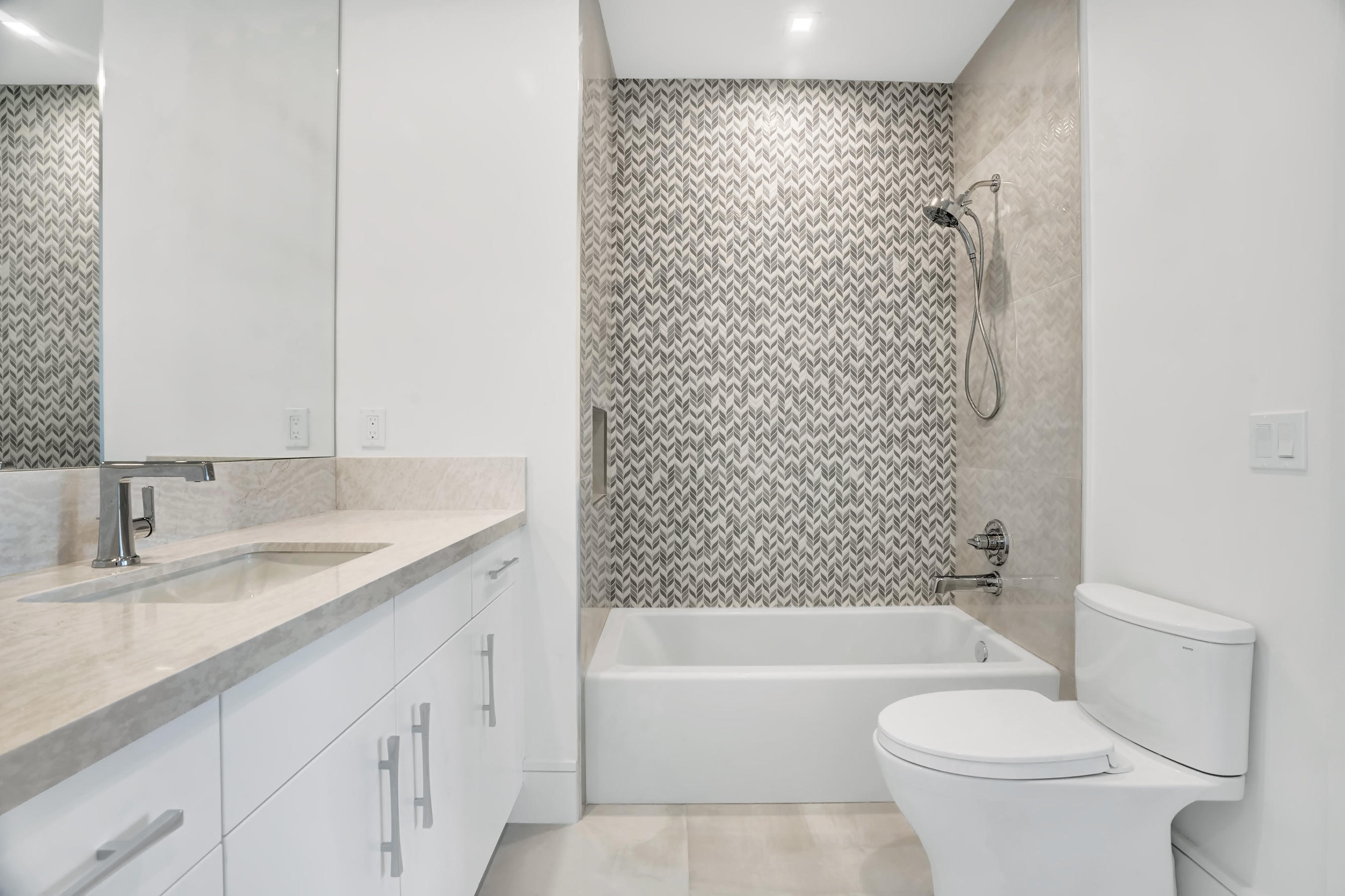 Delaire Country Club - Residential
