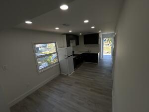 BOWLING GREEN EXTENSION - Residential Income