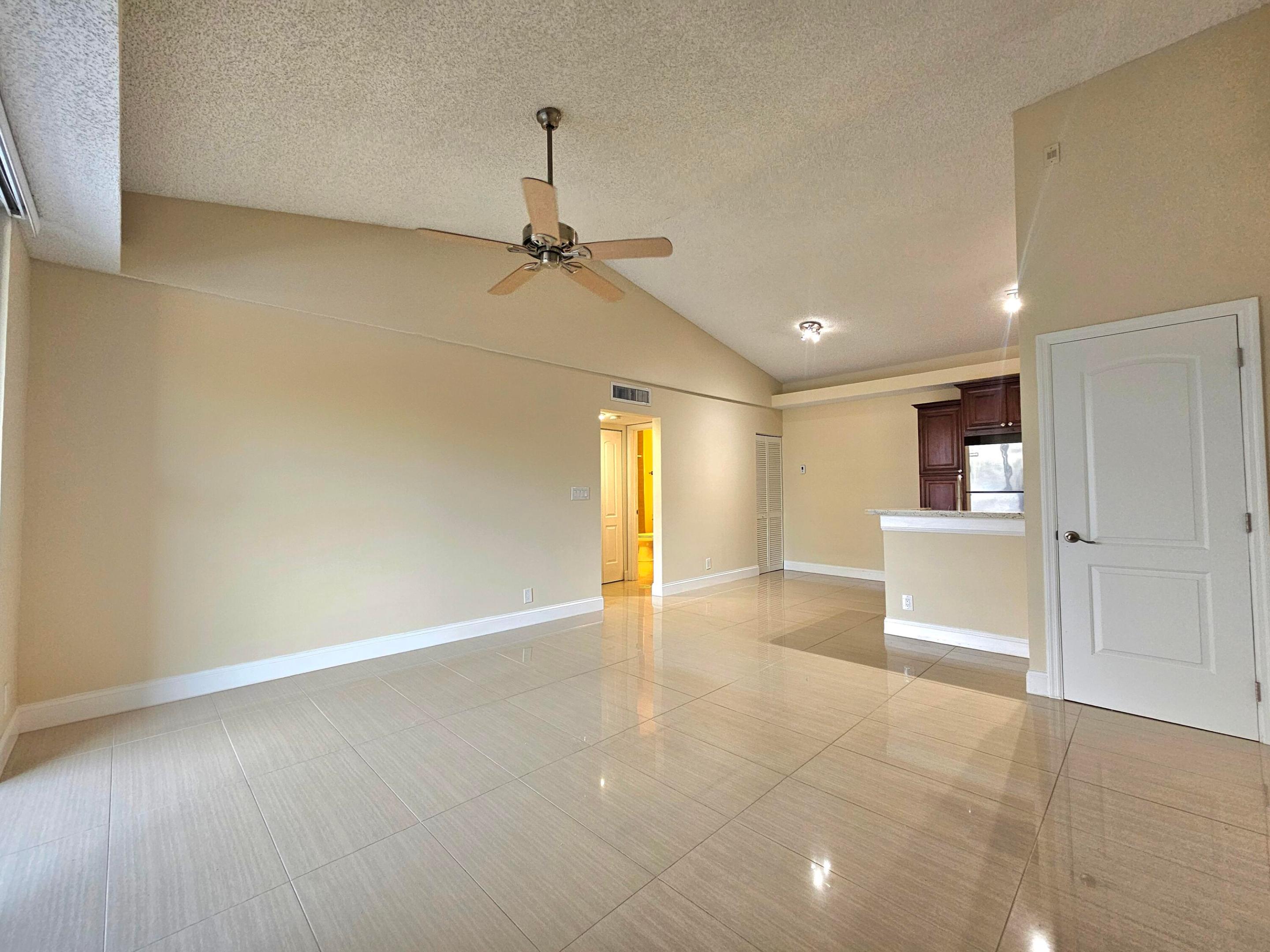 COCO PARC CONDO - Residential Lease