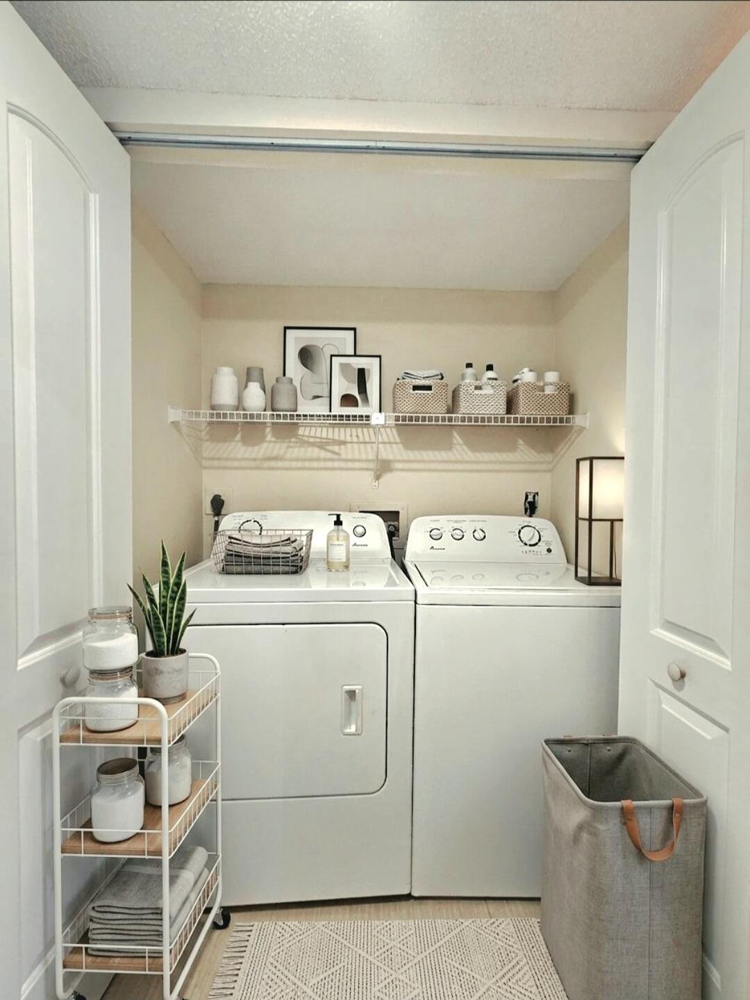 COCO PARC CONDO - Residential Lease