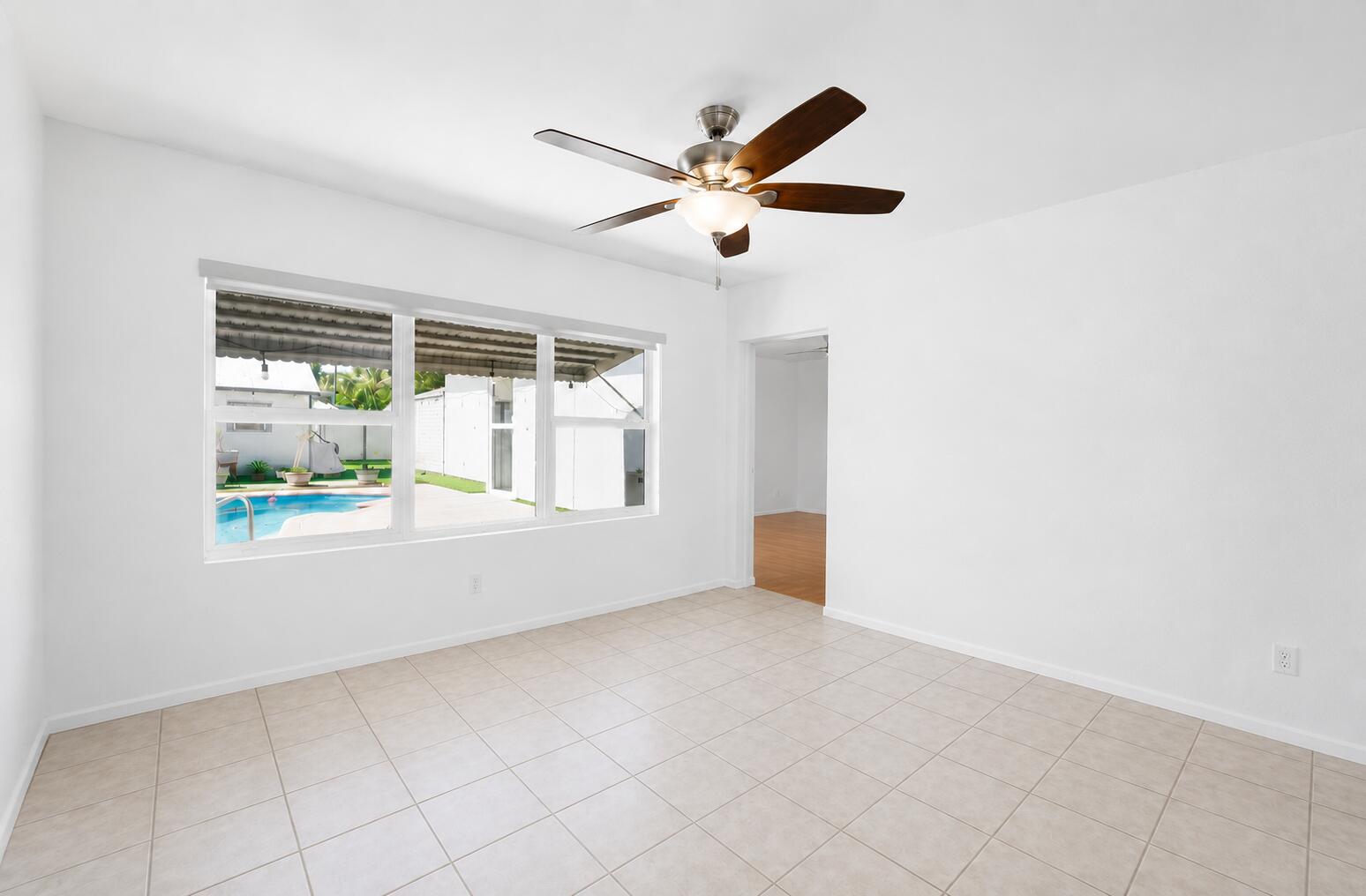DANIA HOMESITES - Residential