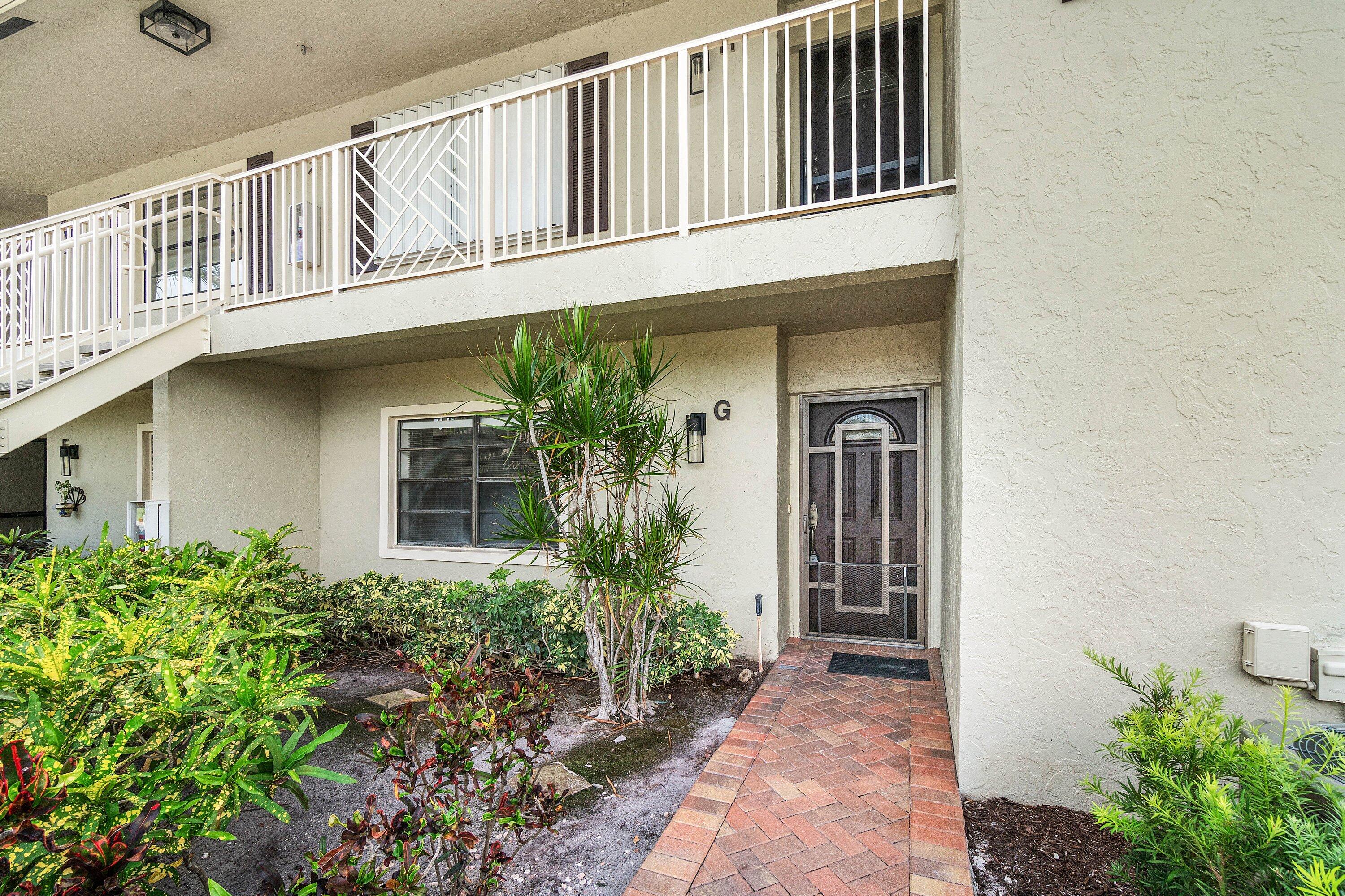 STRATFORD AT HUNTERS RUN CONDO - Residential
