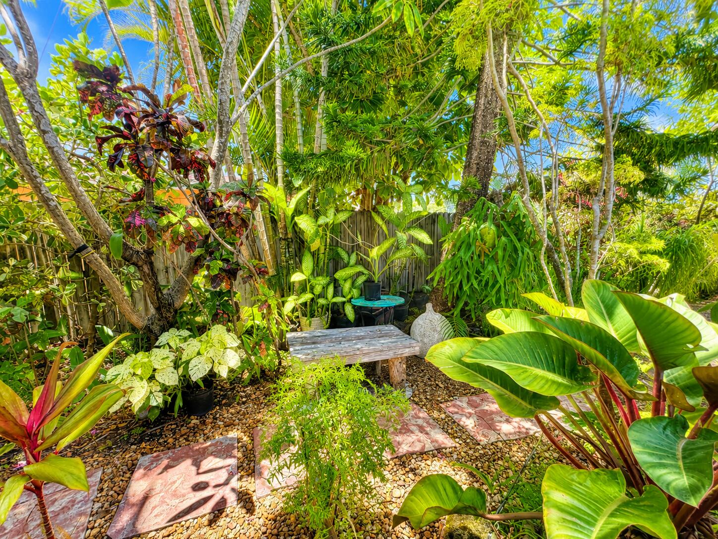OAKLAND PARK SECOND ADD - Residential Income