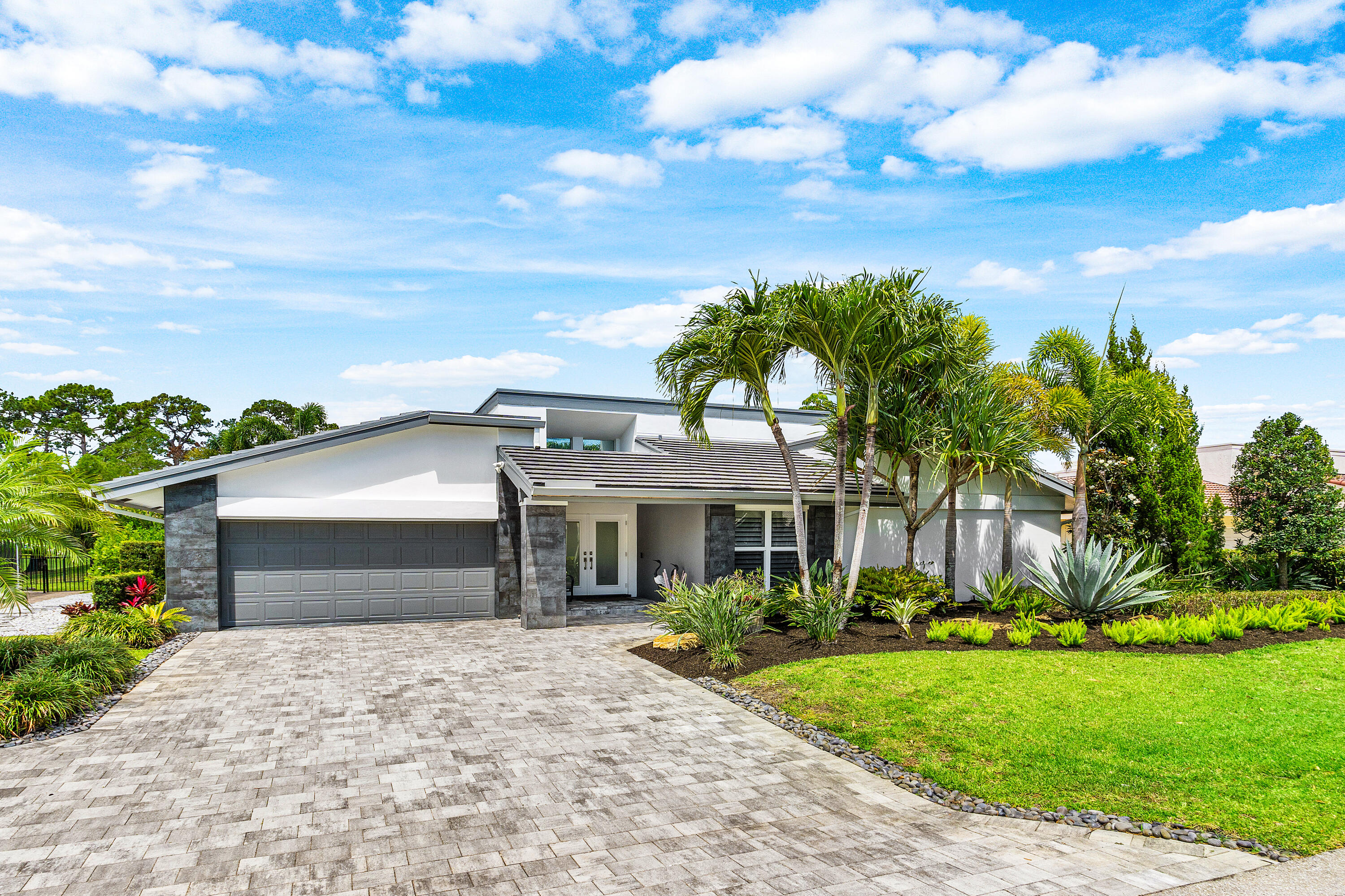 SEAGATE GOLF CLUB - Residential