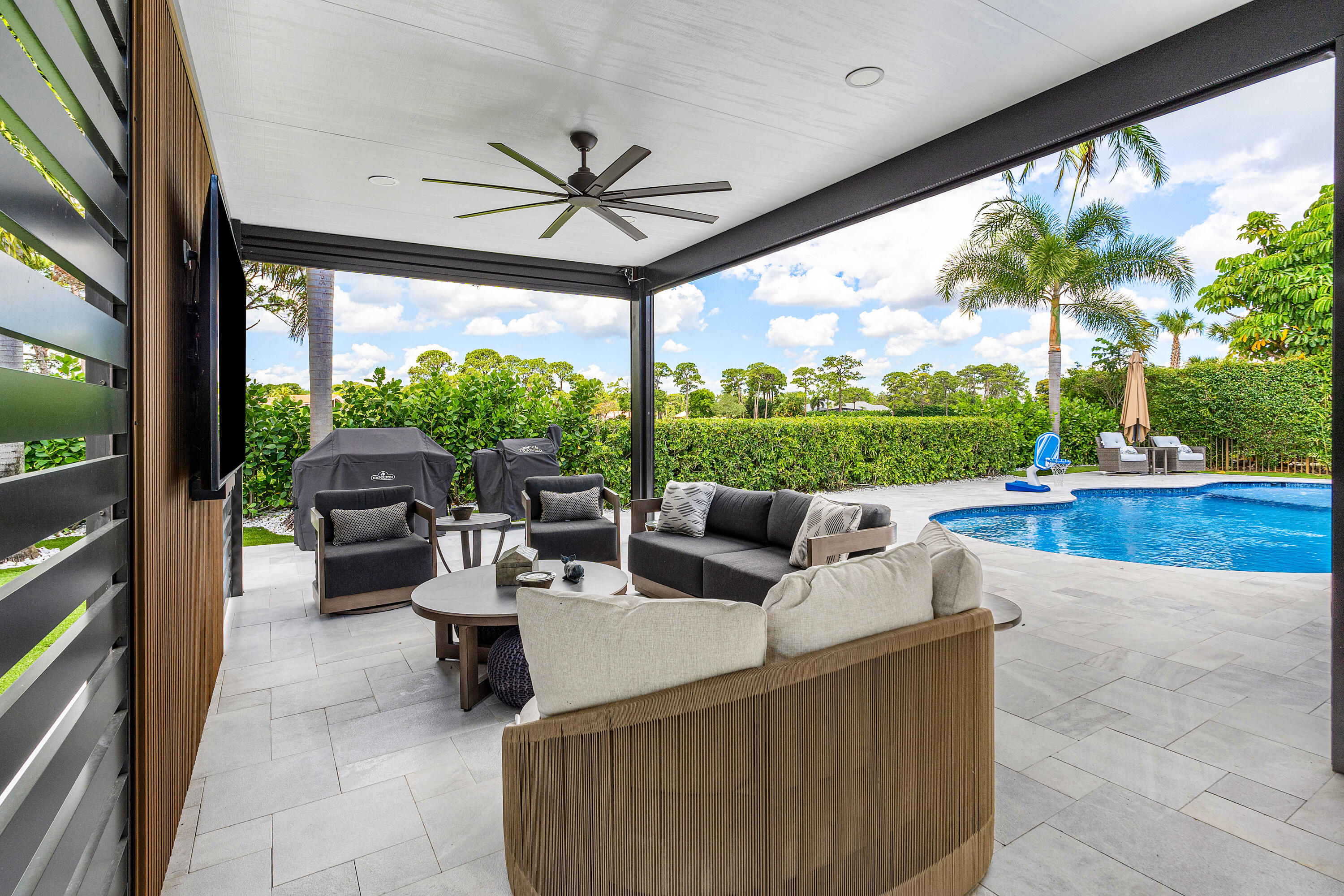 SEAGATE GOLF CLUB - Residential