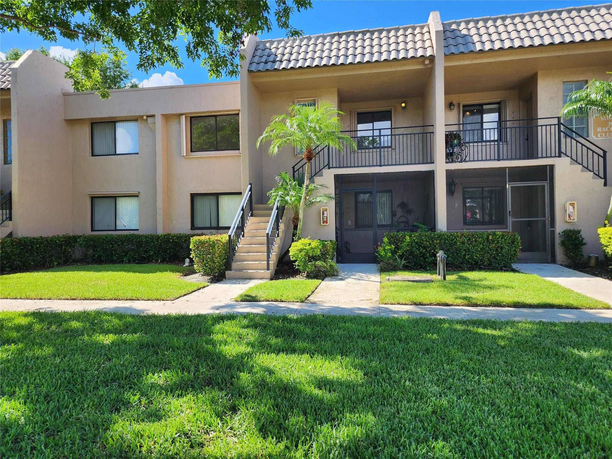 Welcome to this charming three-bedroom, two-bathroom condominium located in the Gardens at Bonaventure 11 West community in Weston, Florida. This two-story residence offers 1,220 square feet of above-grade finished living space, providing comfortable proportions for modern living. The thoughtful layout combines functionality with livable square footage across multiple levels, allowing for flexible use of space. Situated in an established community setting, this property presents an excellent opportunity for those seeking convenient condominium living in Weston. Vacant, schedule online.