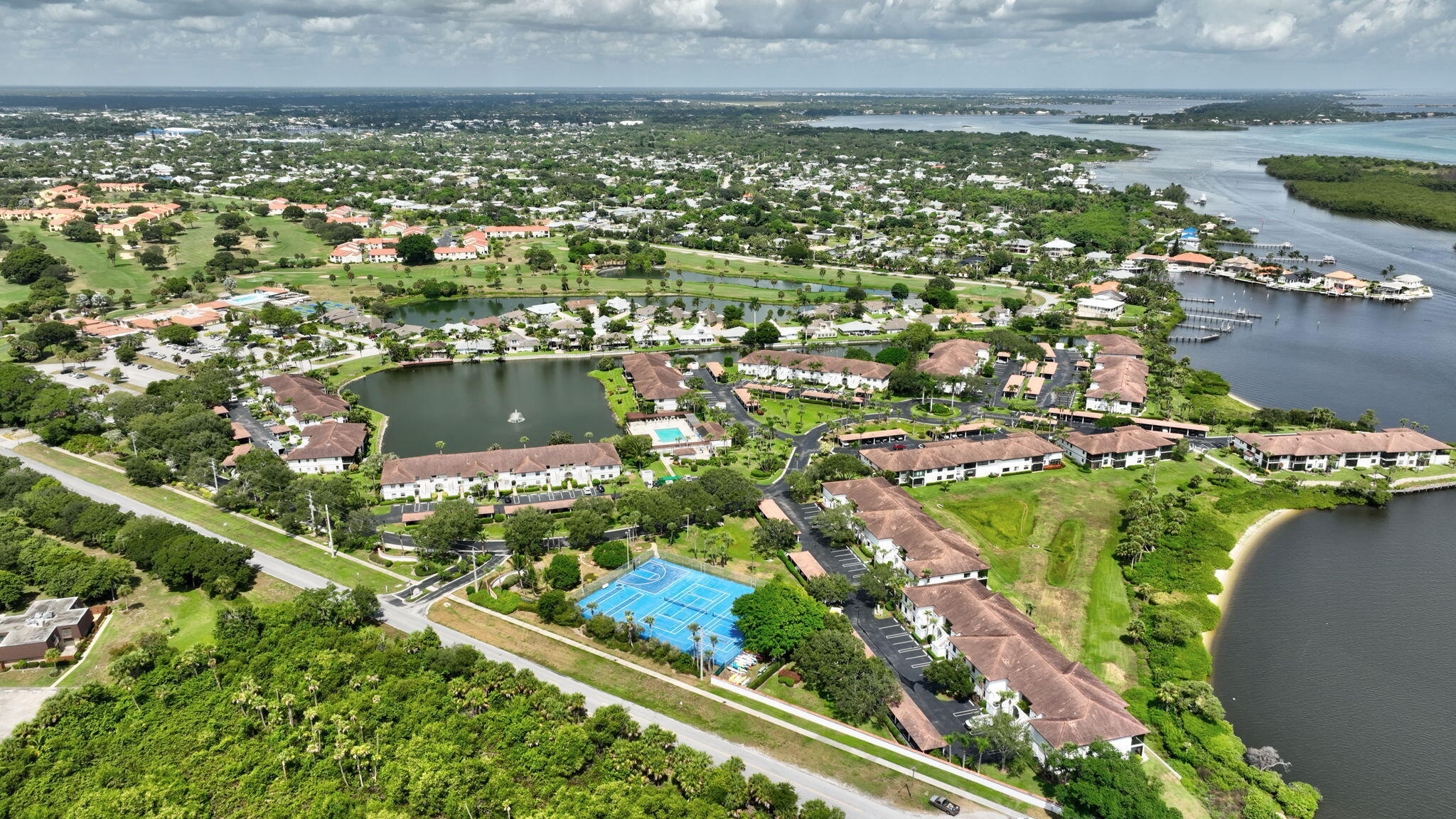 HANSONS LANDING CONDO - Residential Lease