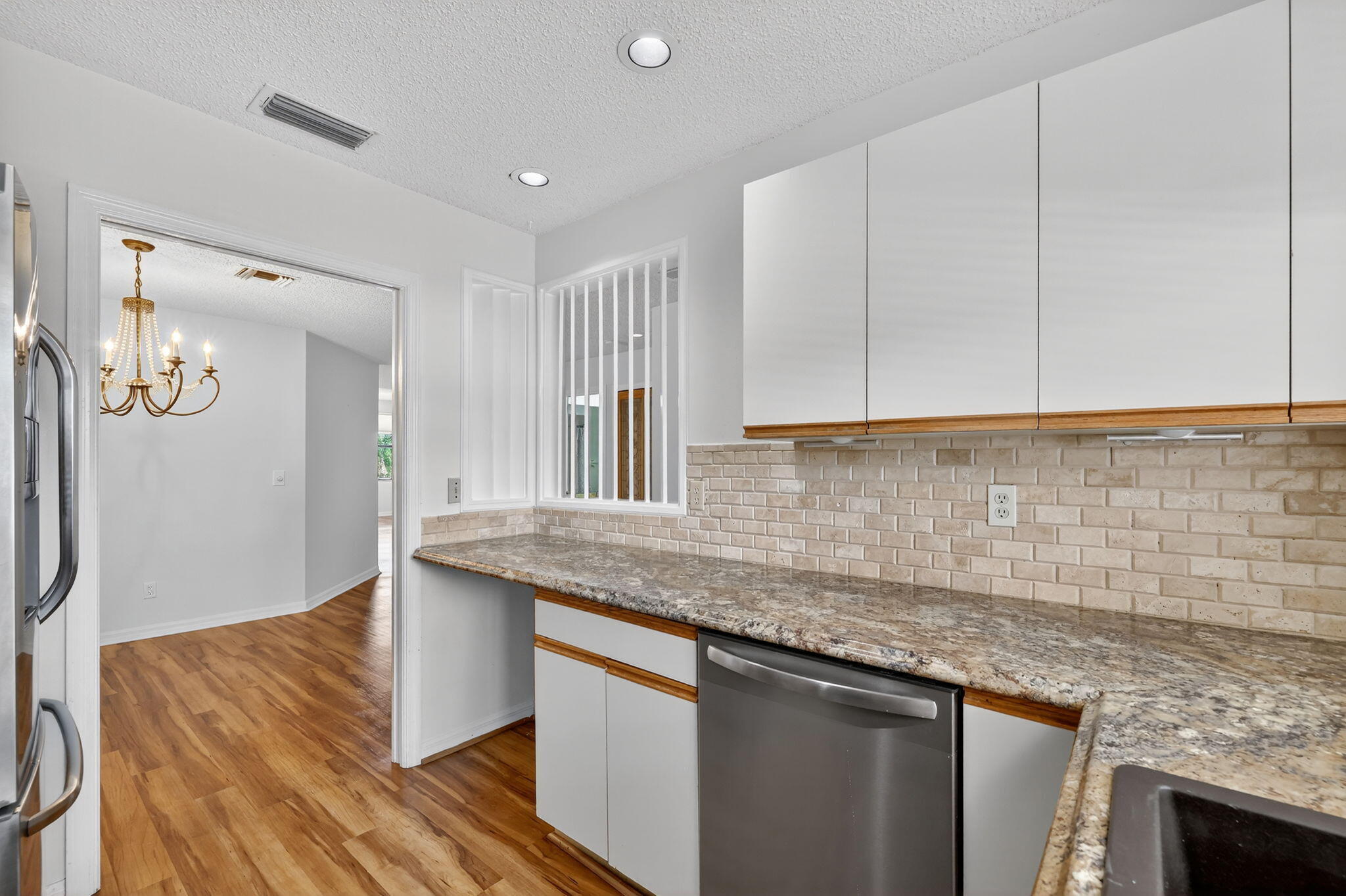 HANSONS LANDING CONDO - Residential Lease