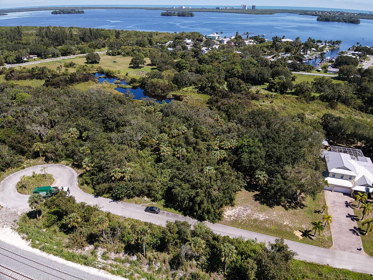 MARINER OAKS VILLAGE - Land