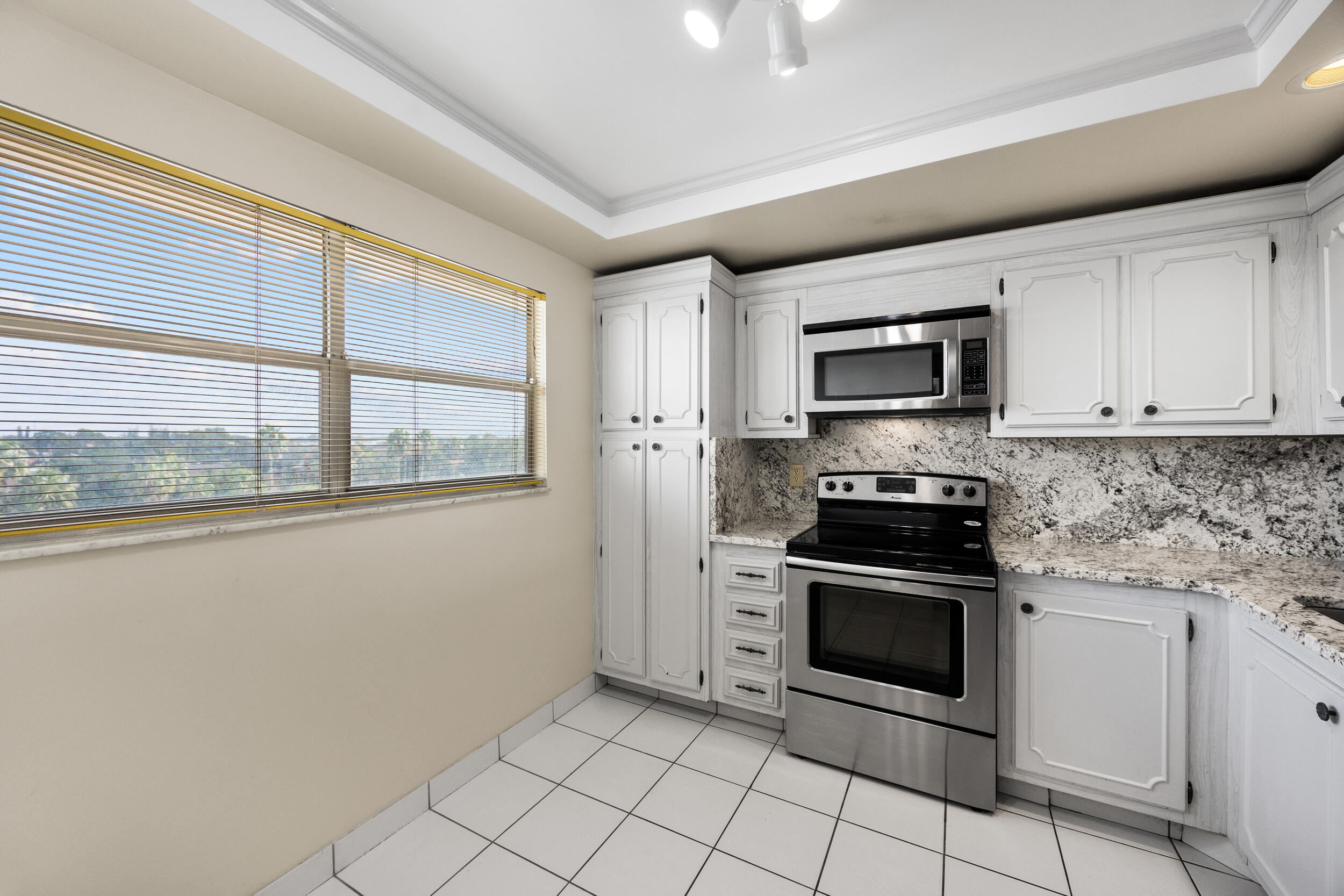 POINCIANA PLACE CONDO 1,2,8 AND 9 - Residential Lease