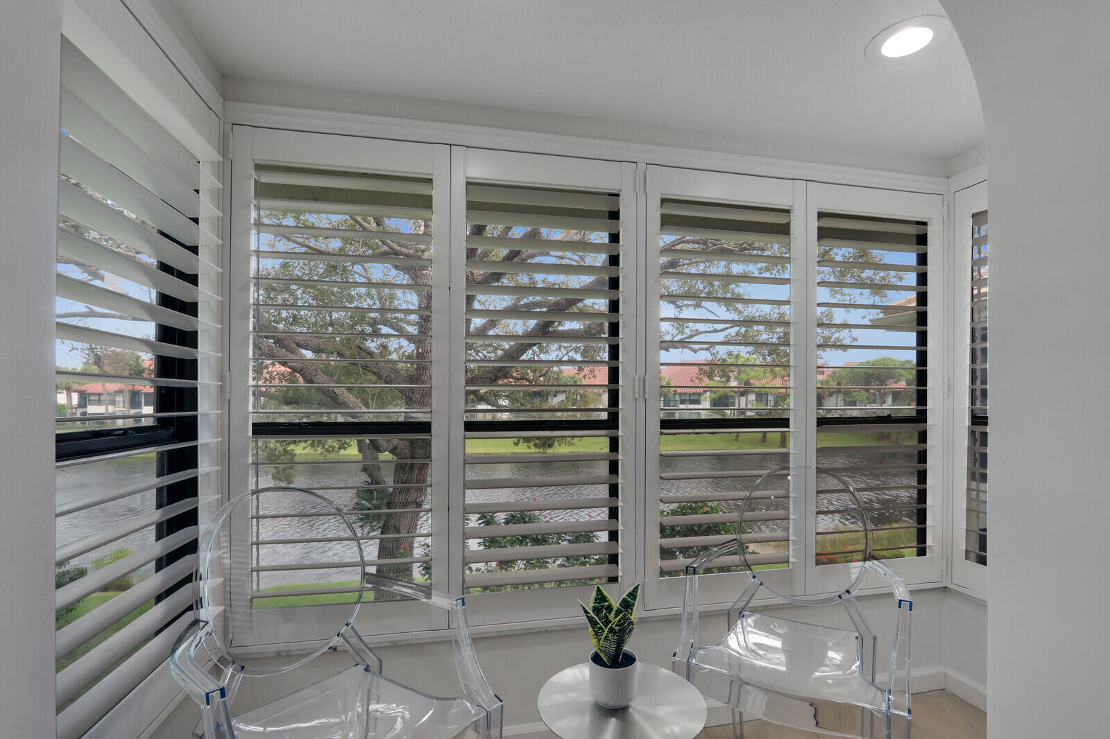 WEST BAY AT JONATHANS LANDING CONDO - Residential Lease