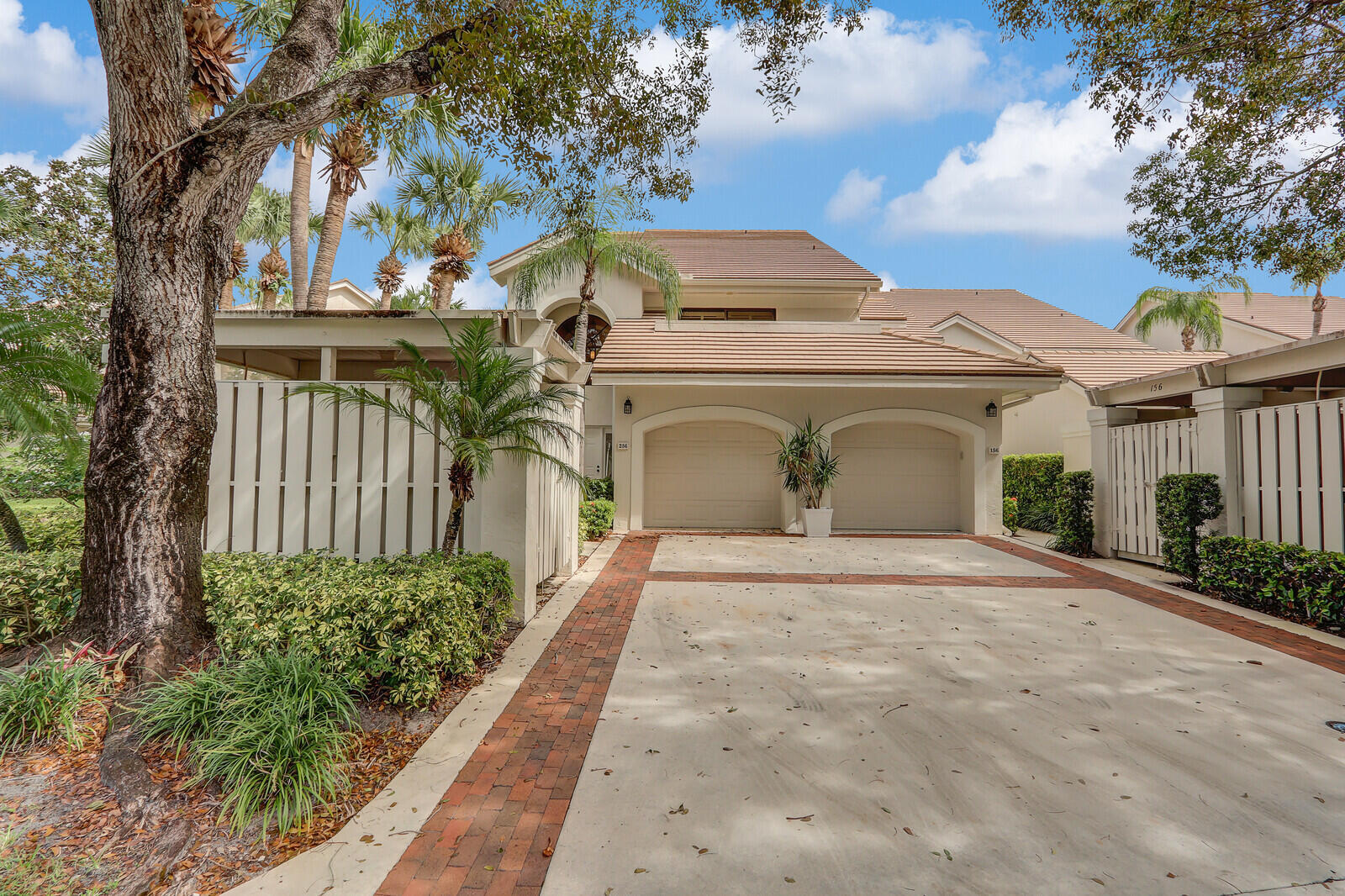 WEST BAY AT JONATHANS LANDING CONDO - Residential Lease