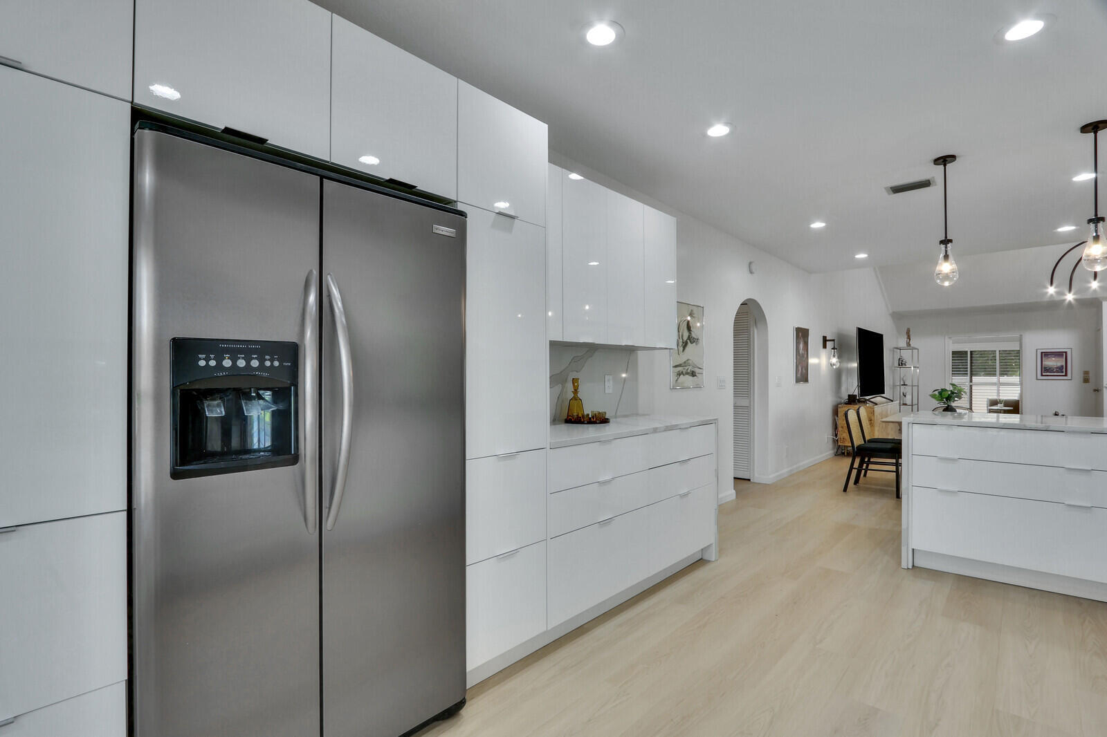 WEST BAY AT JONATHANS LANDING CONDO - Residential Lease
