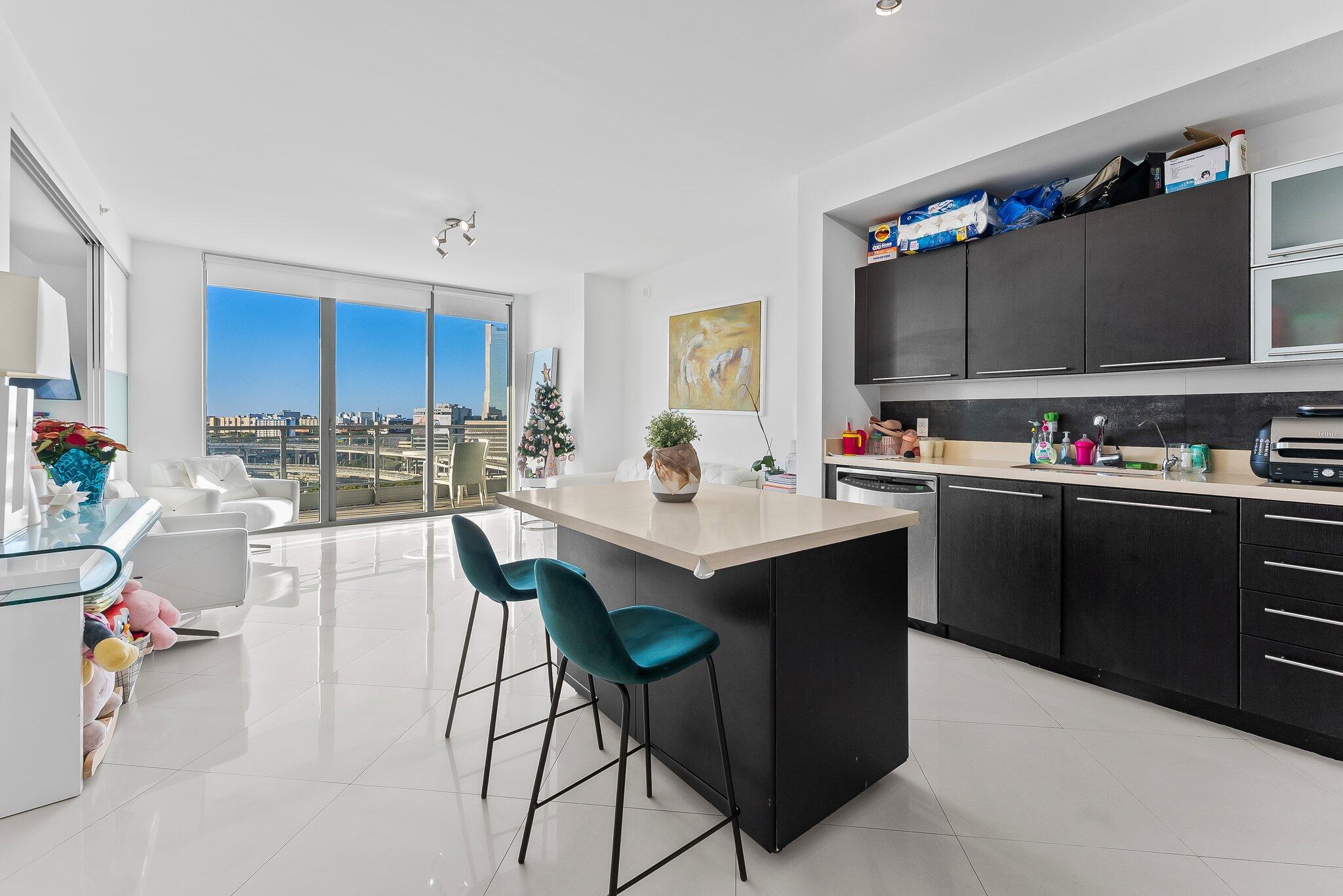 Ivy Condo - Residential Lease