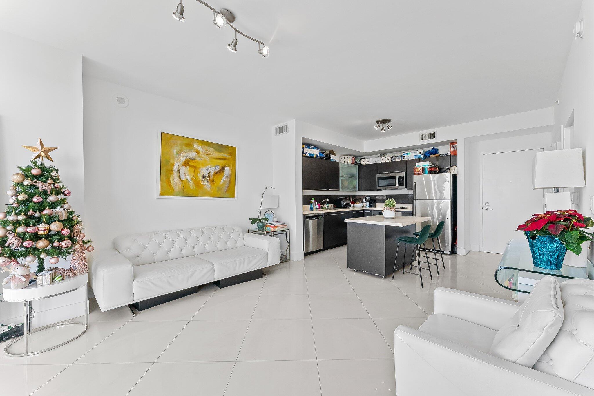 Ivy Condo - Residential Lease