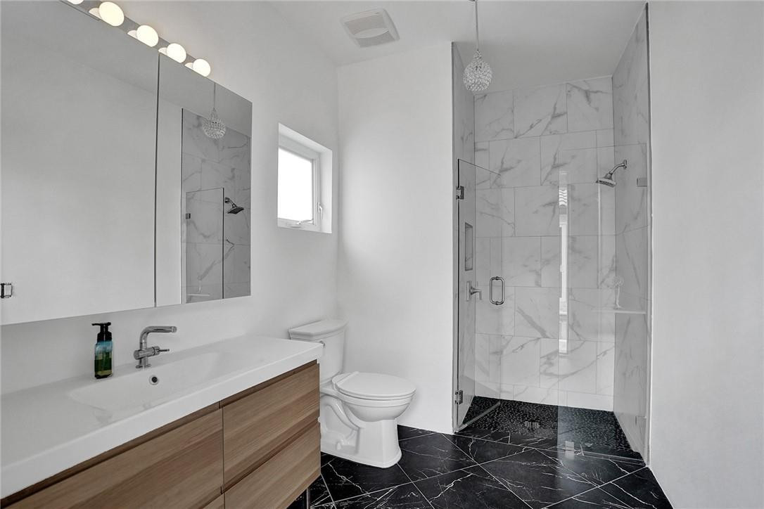 Rolling Hills Golf & Tenn - Residential