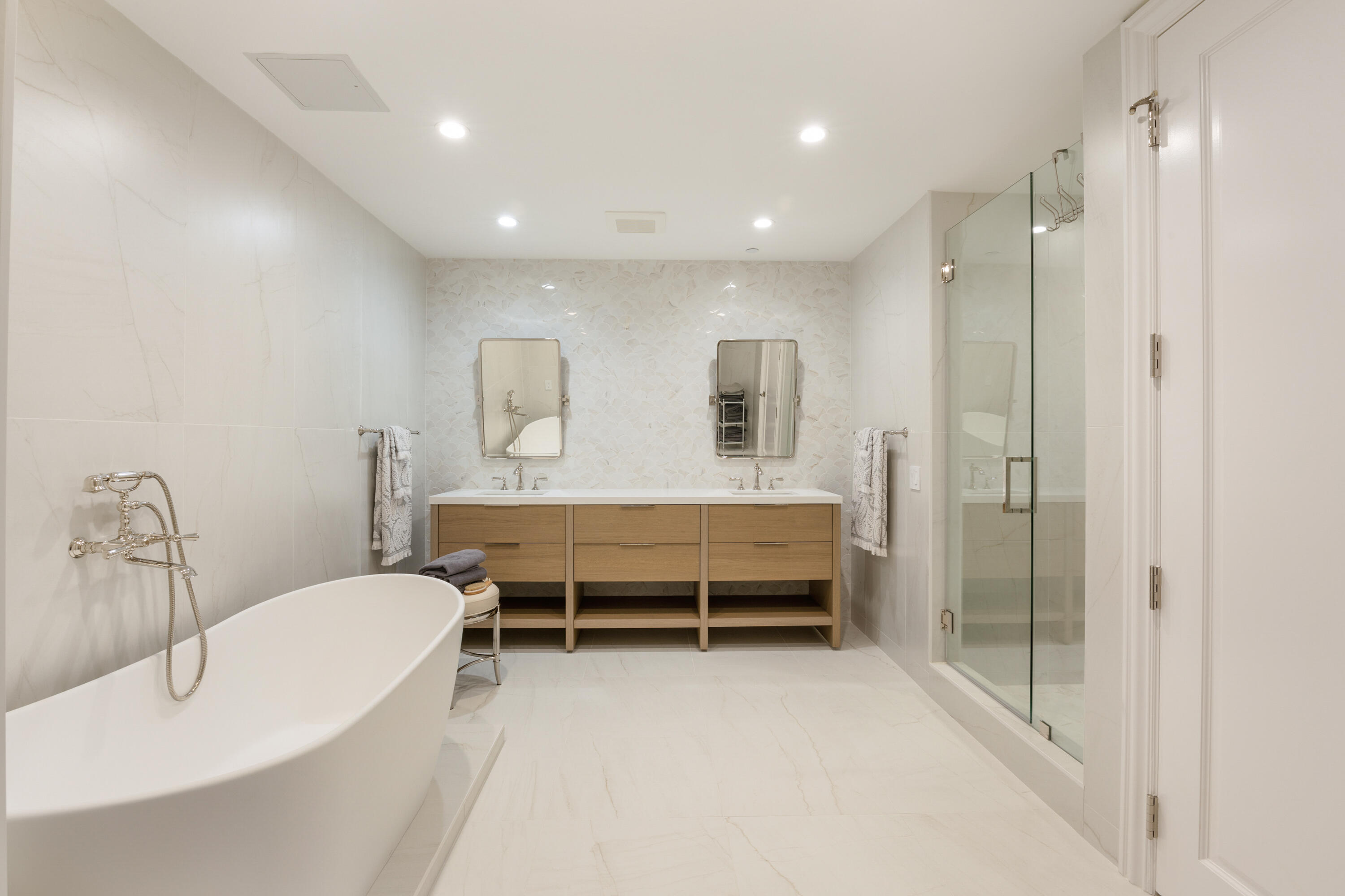 10295 COLLINS AVE RESDNTAL CONDO - Residential