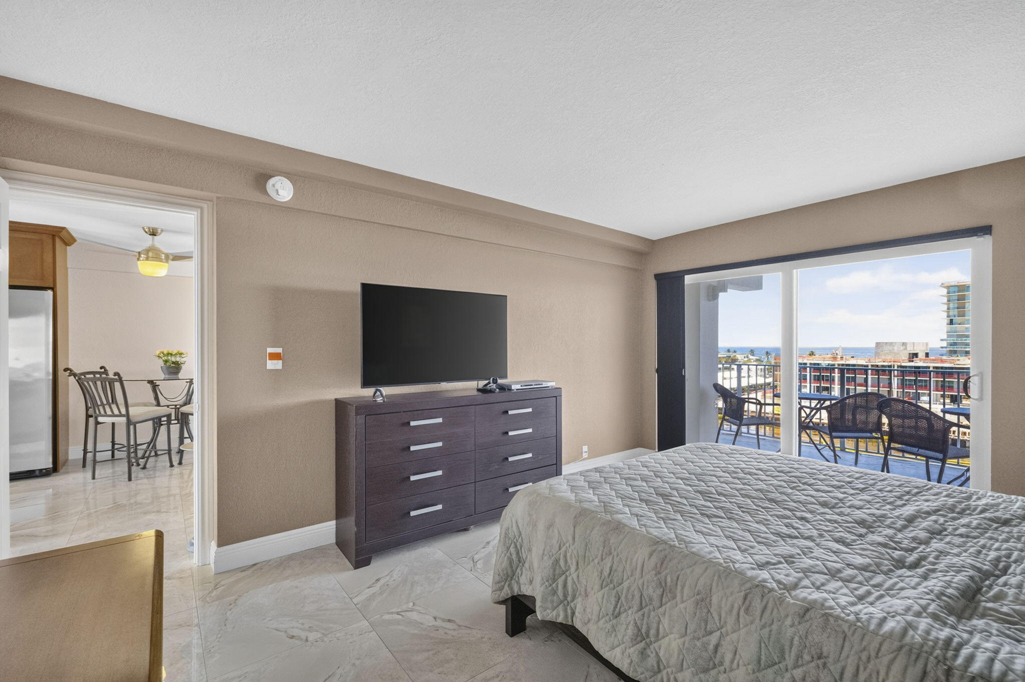 Massachusetts Apts Condo - Residential