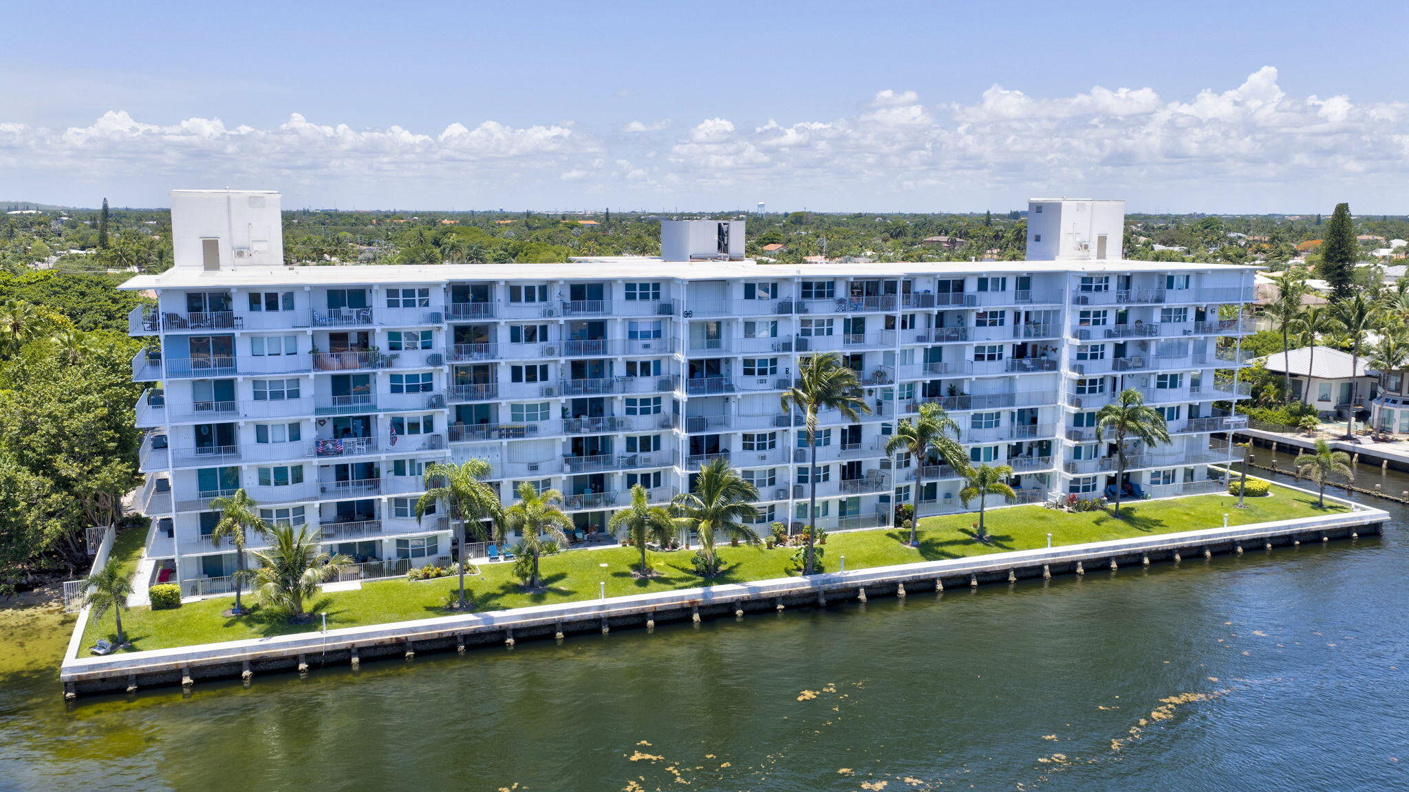 Massachusetts Apts Condo - Residential