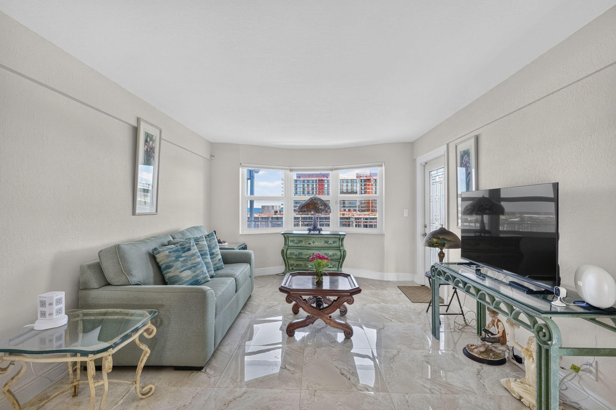 Massachusetts Apts Condo - Residential