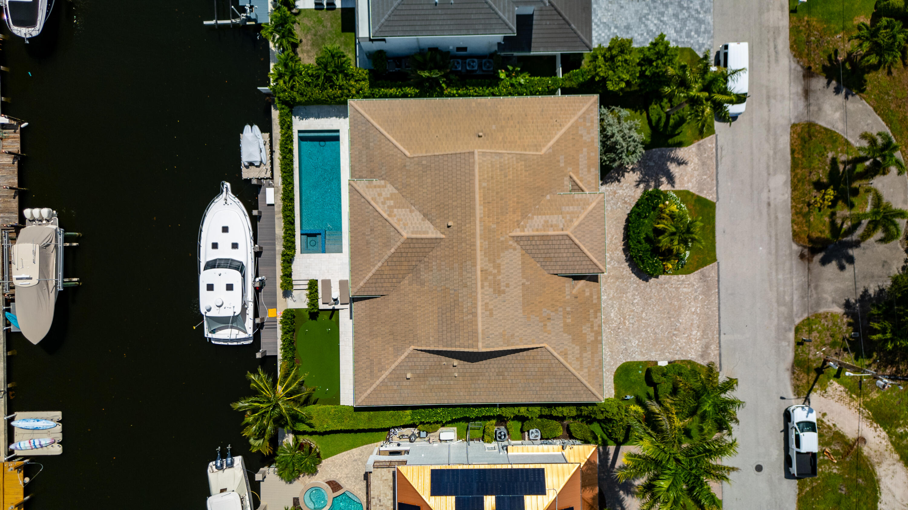 TROPIC ISLE 2ND SEC - Residential