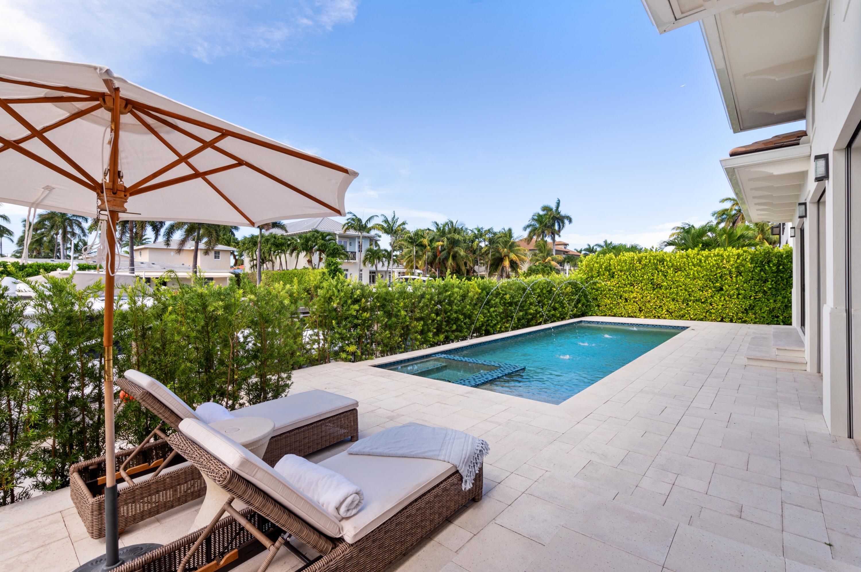TROPIC ISLE 2ND SEC - Residential