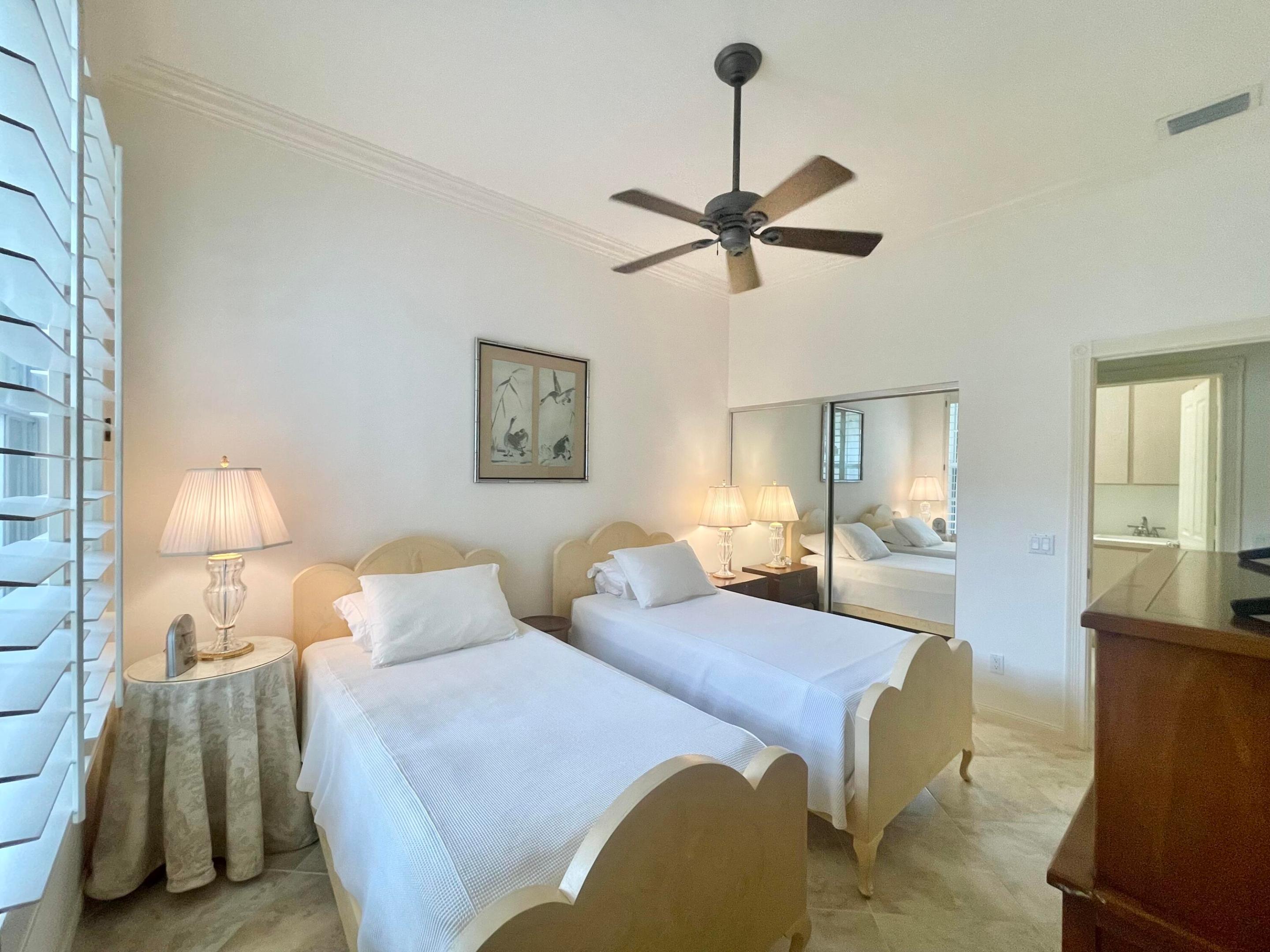 OAKS EAST 2 - Residential