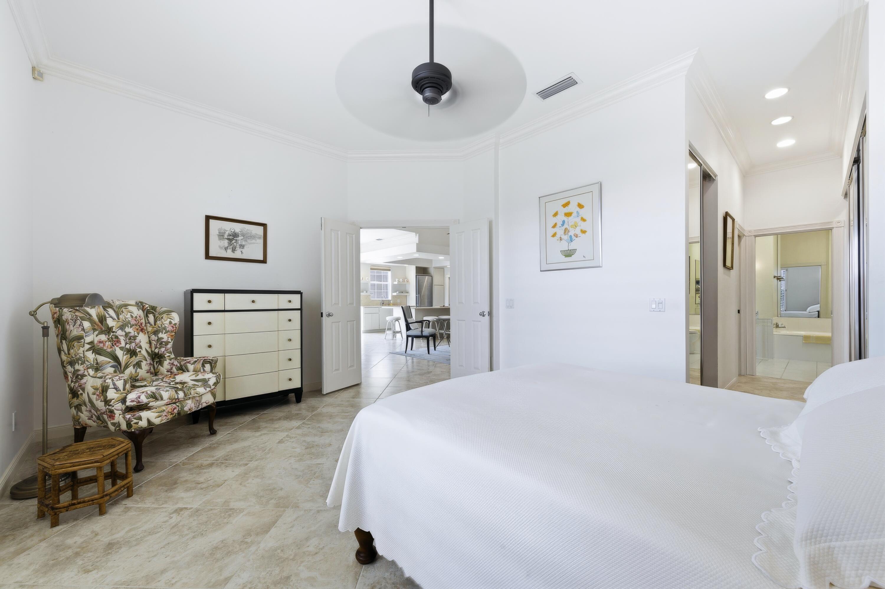 OAKS EAST 2 - Residential