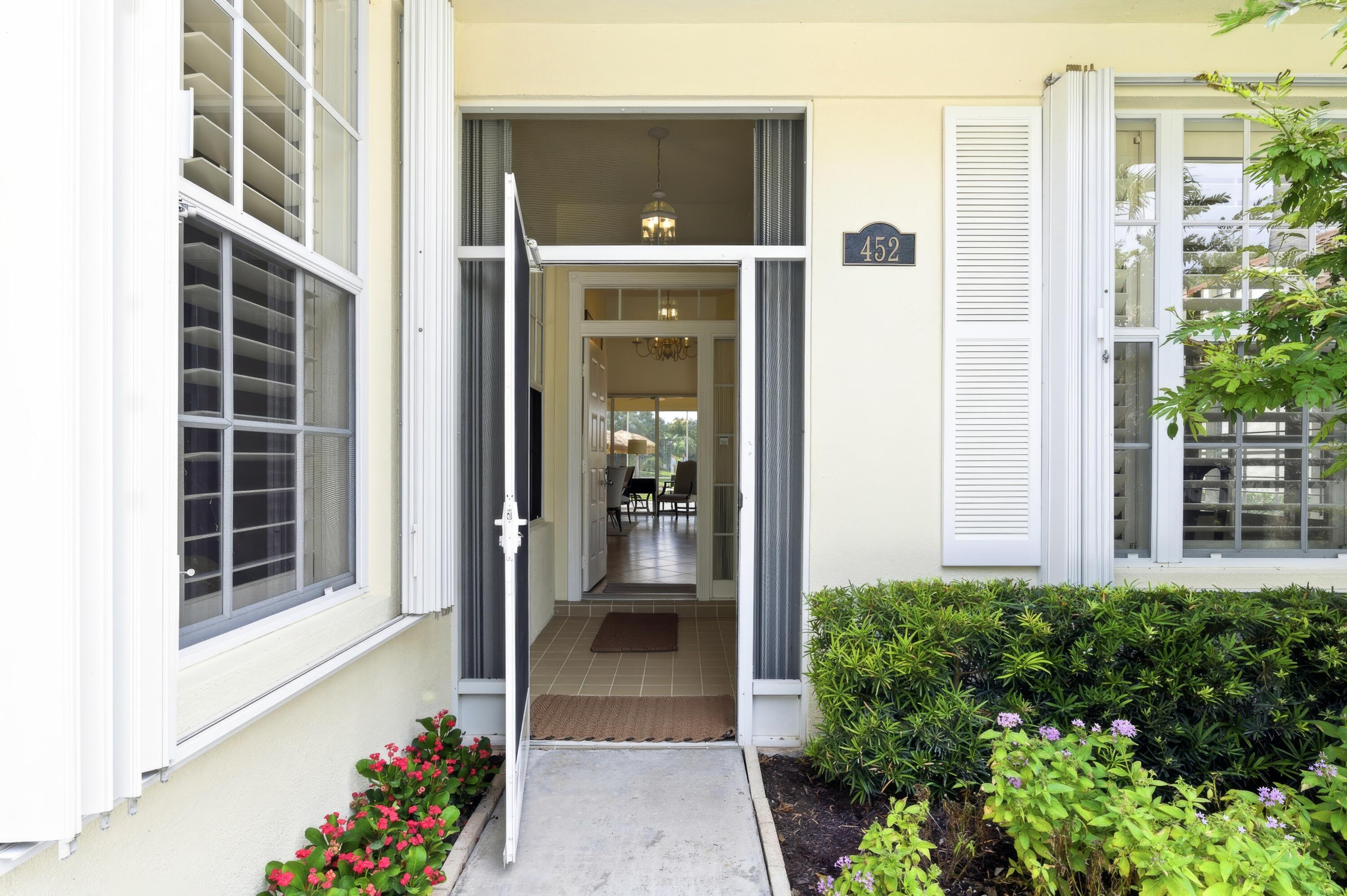 OAKS EAST 2 - Residential