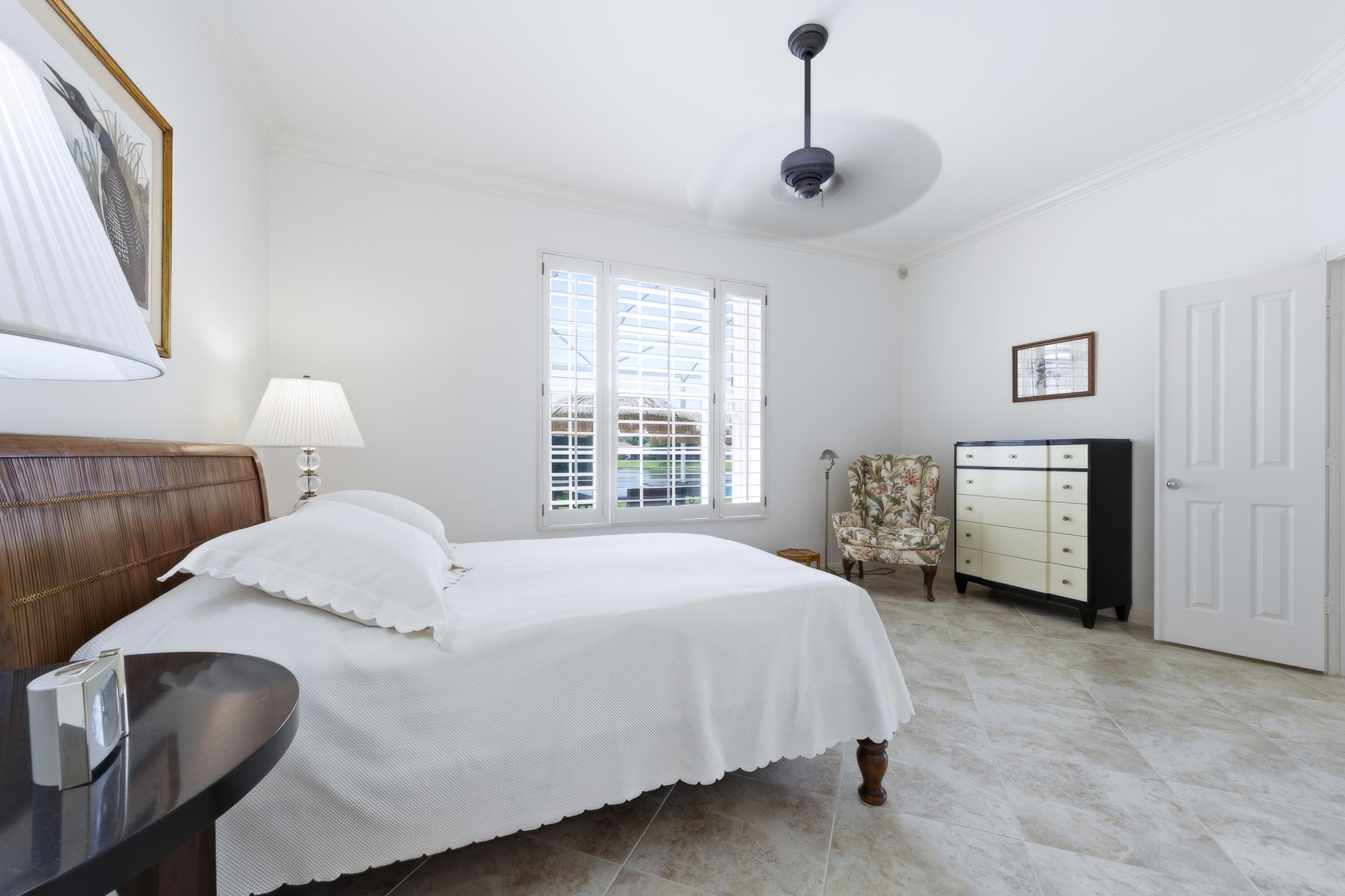 OAKS EAST 2 - Residential