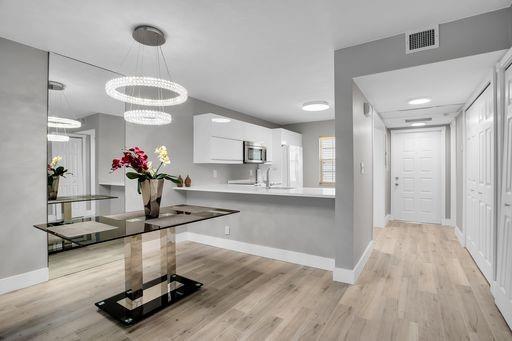 NO 116 PALM-AIRE COUNTRY CLUB - Residential