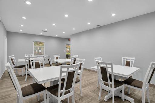 NO 116 PALM-AIRE COUNTRY CLUB - Residential