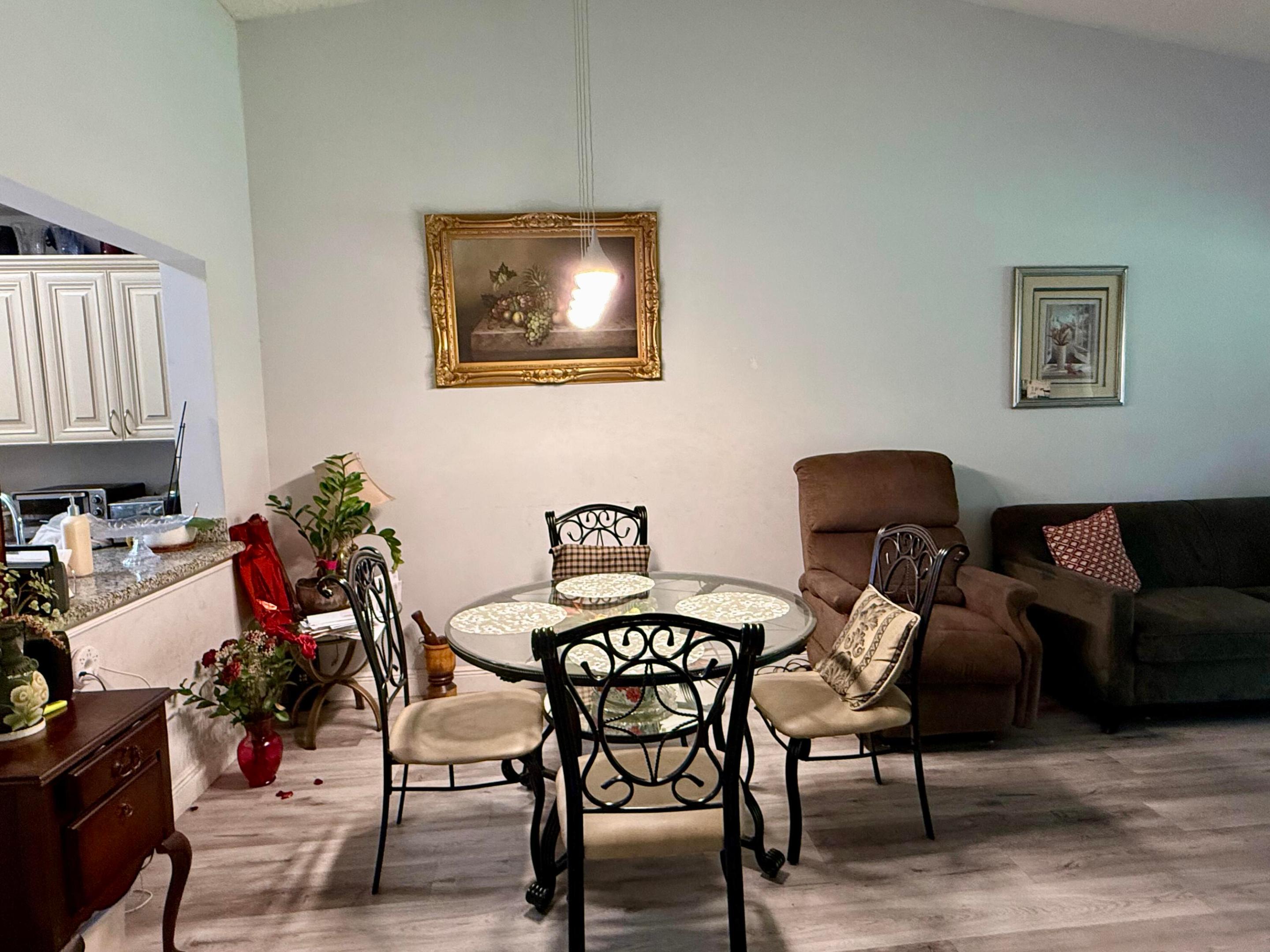 VILLAS OF WILLOW BEND - Residential