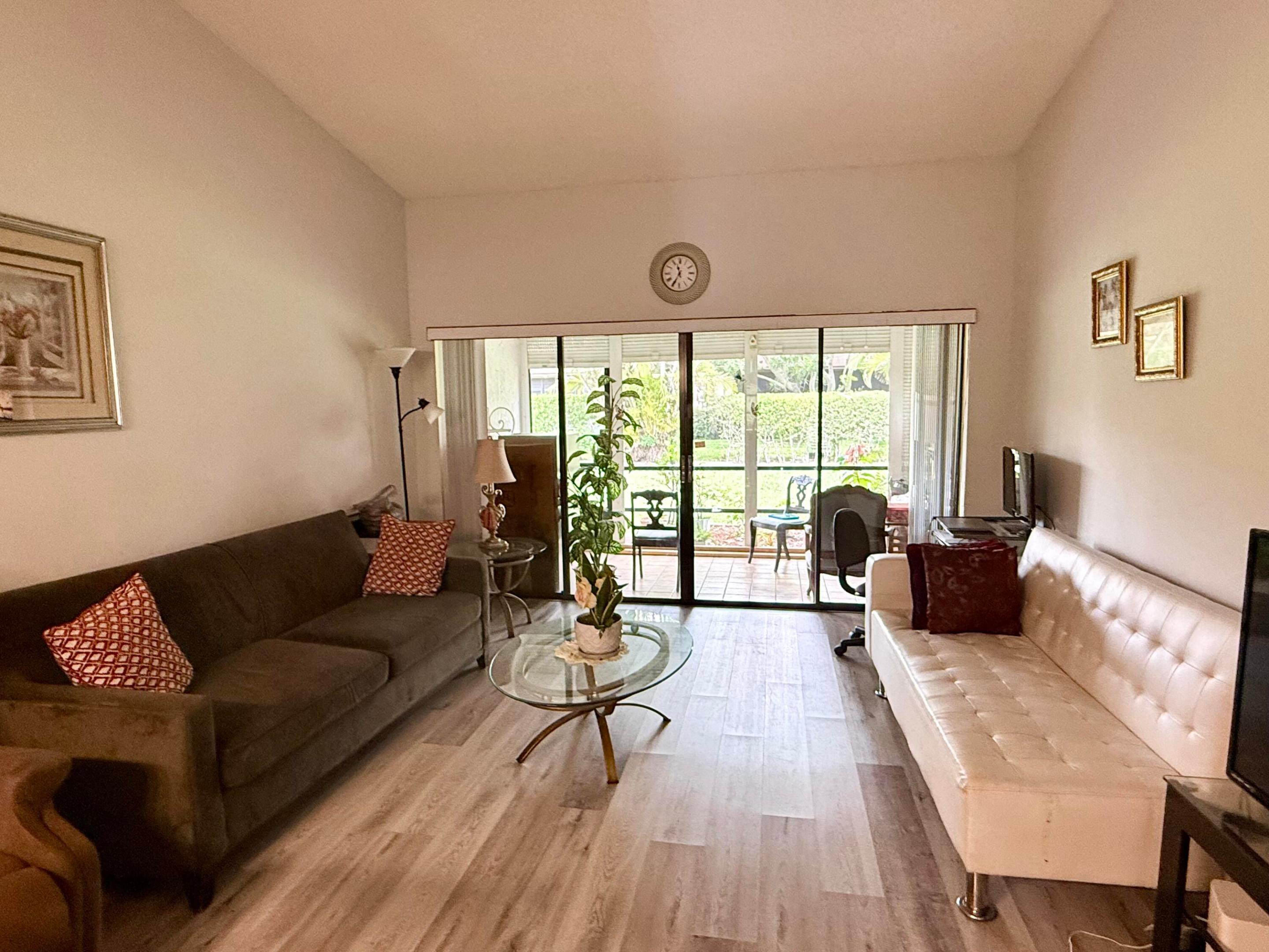 VILLAS OF WILLOW BEND - Residential
