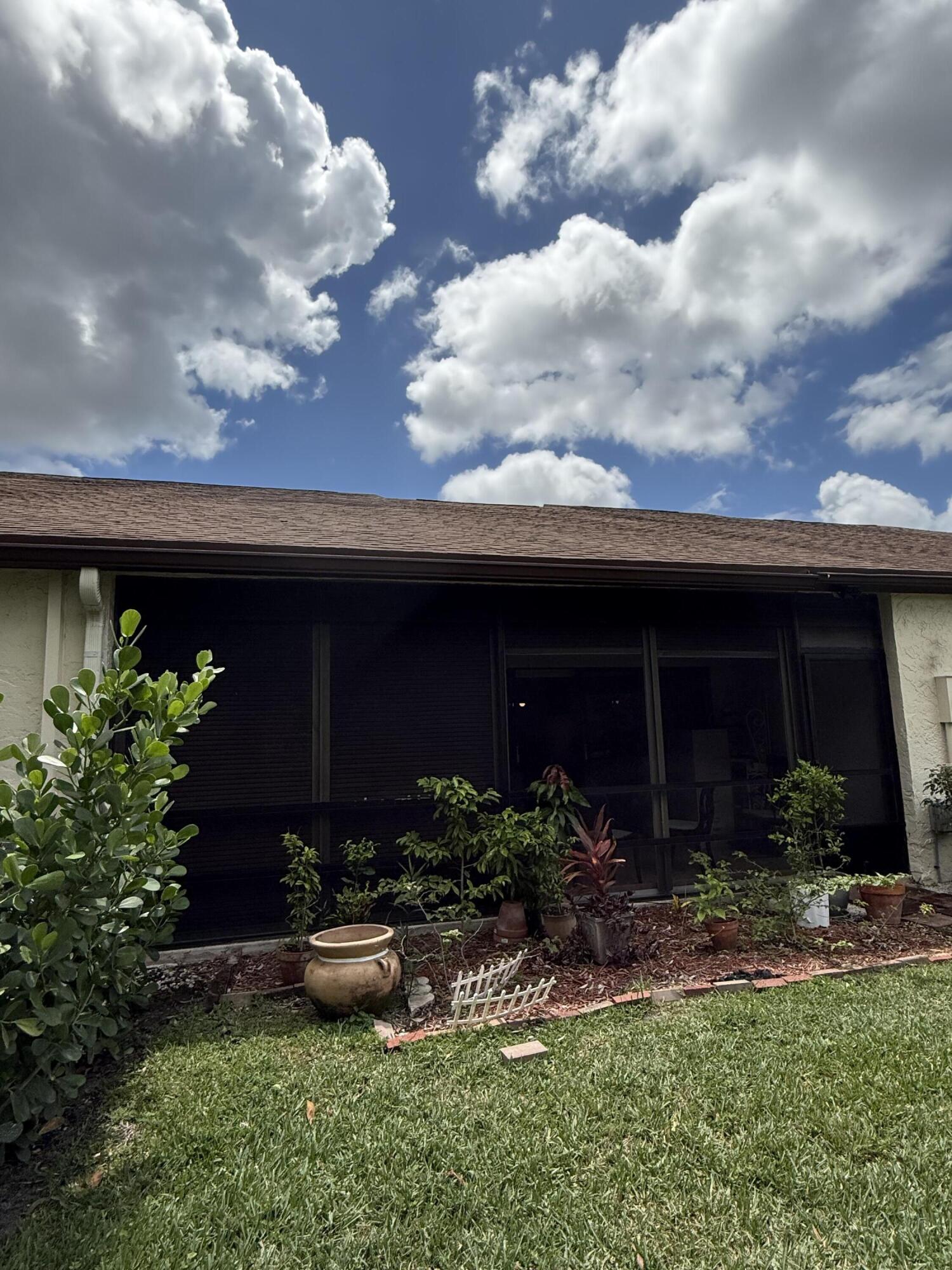 VILLAS OF WILLOW BEND - Residential