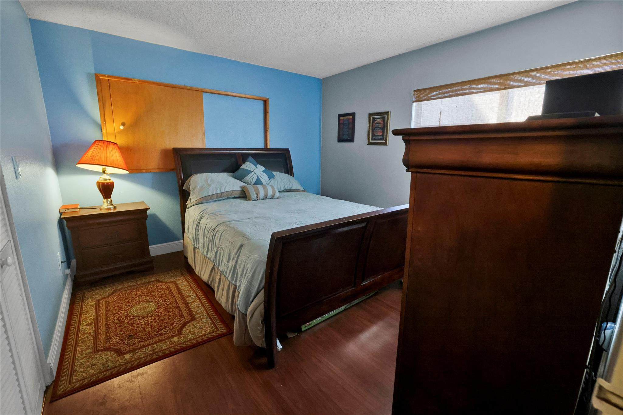 SOMERSET AT LAUDERDALE LAKES - Residential