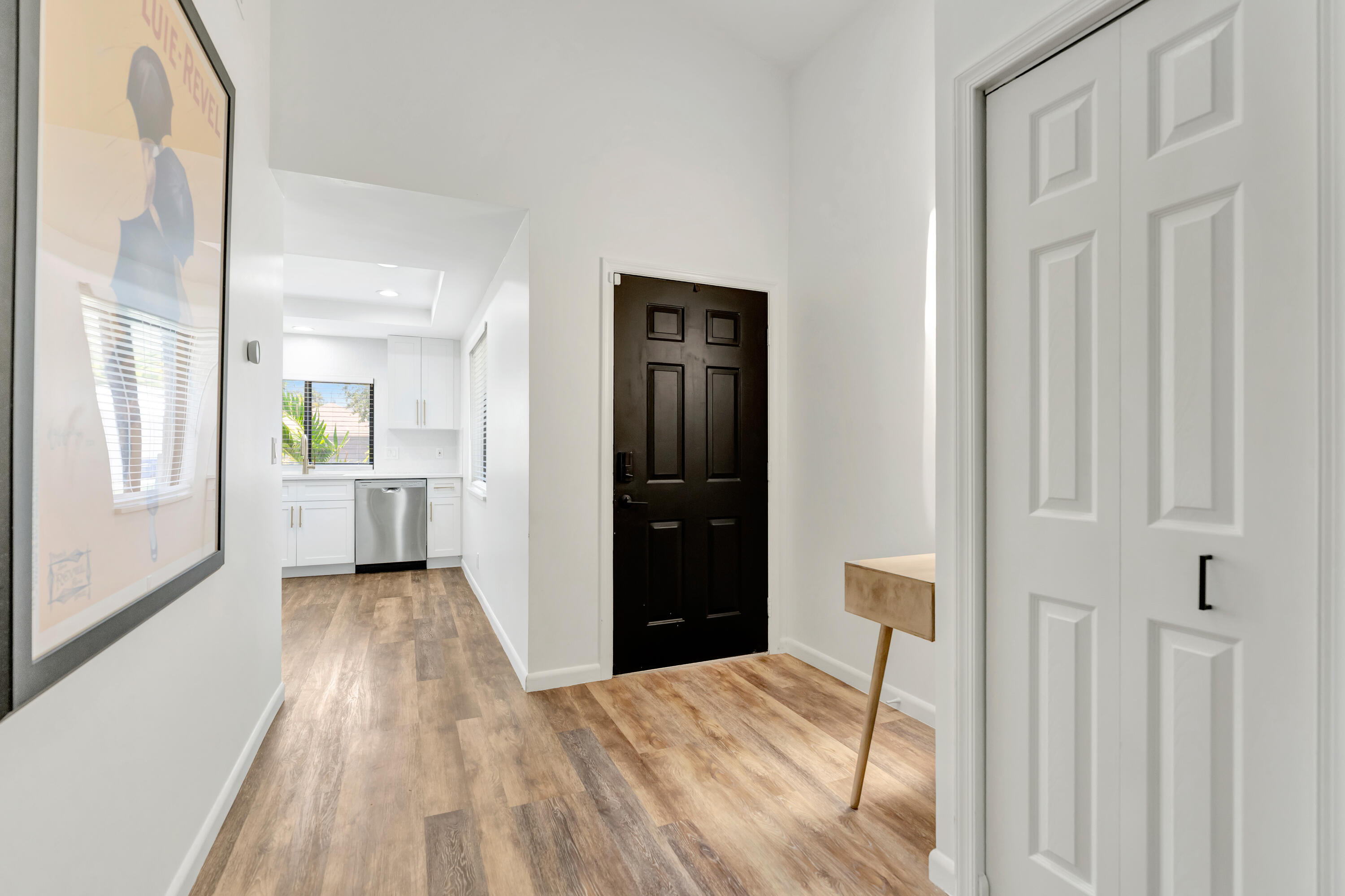 NORTH PALM BEACH HEIGHTS - Residential