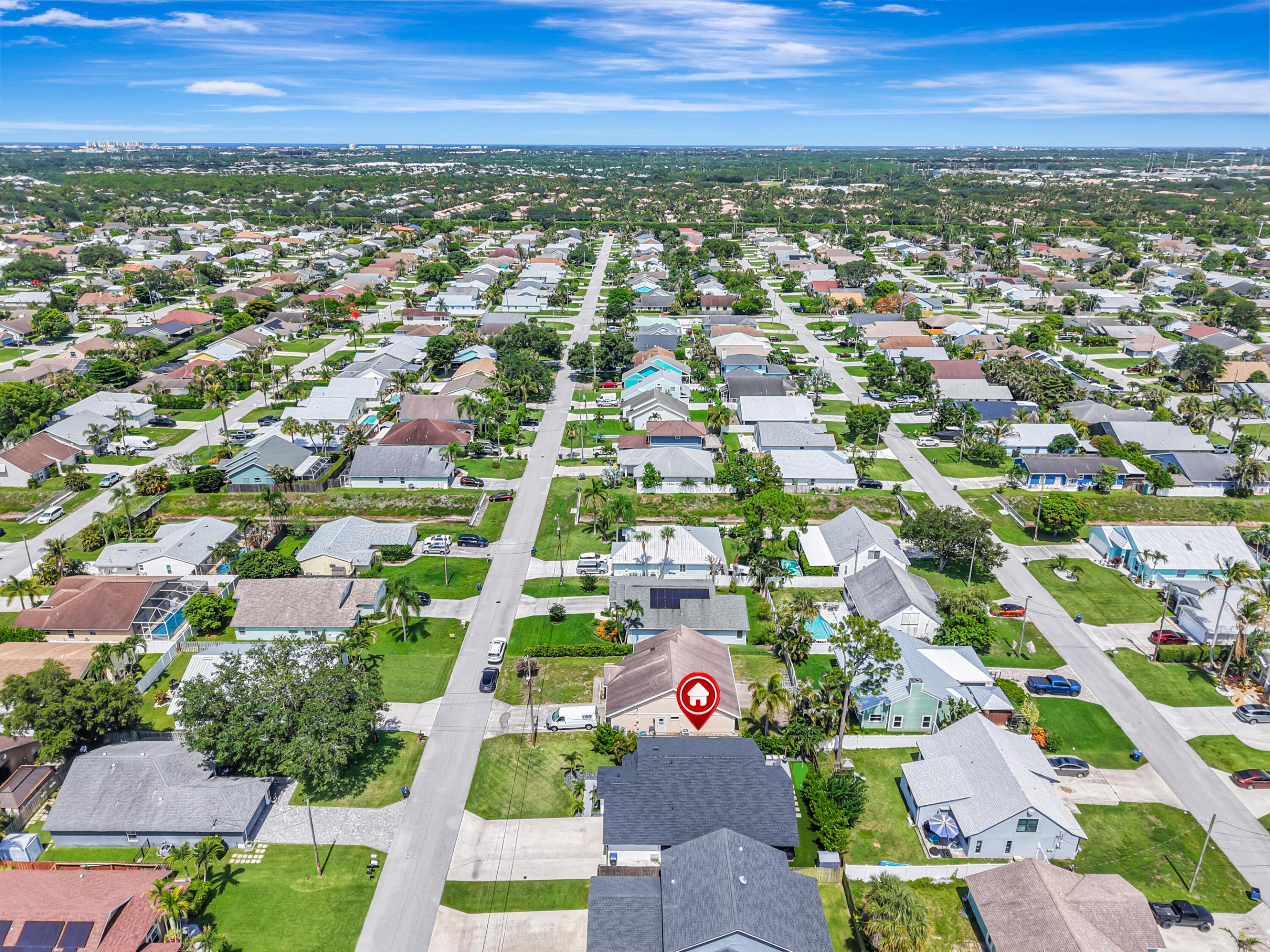 NORTH PALM BEACH HEIGHTS - Residential