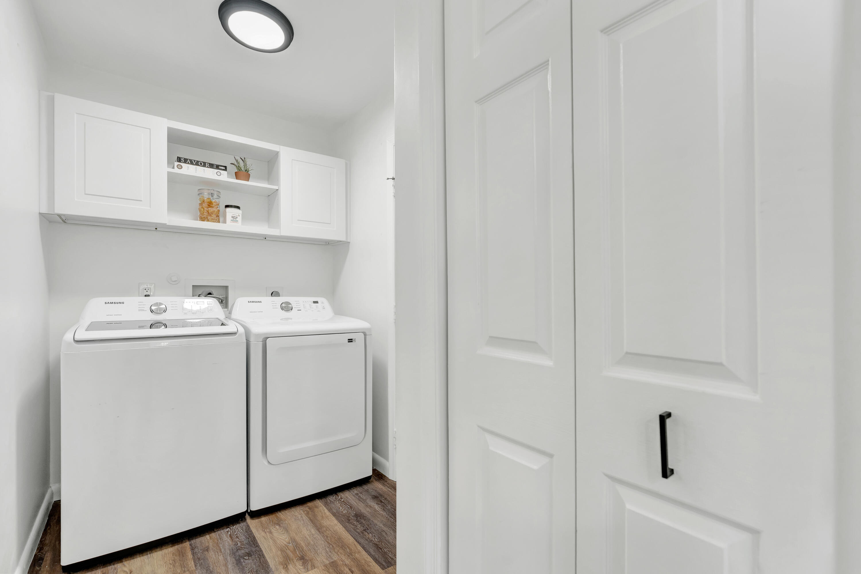 NORTH PALM BEACH HEIGHTS - Residential