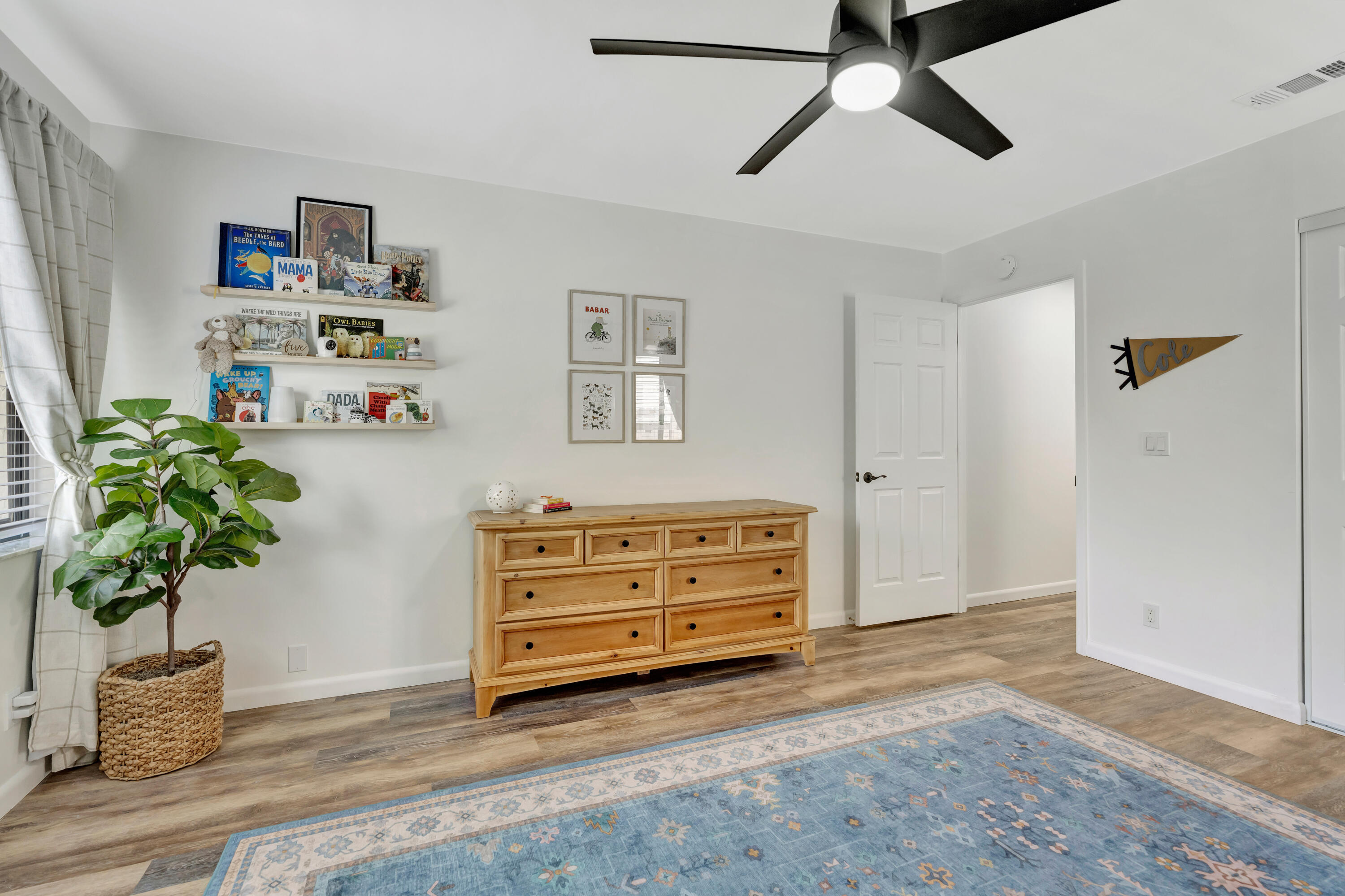 NORTH PALM BEACH HEIGHTS - Residential